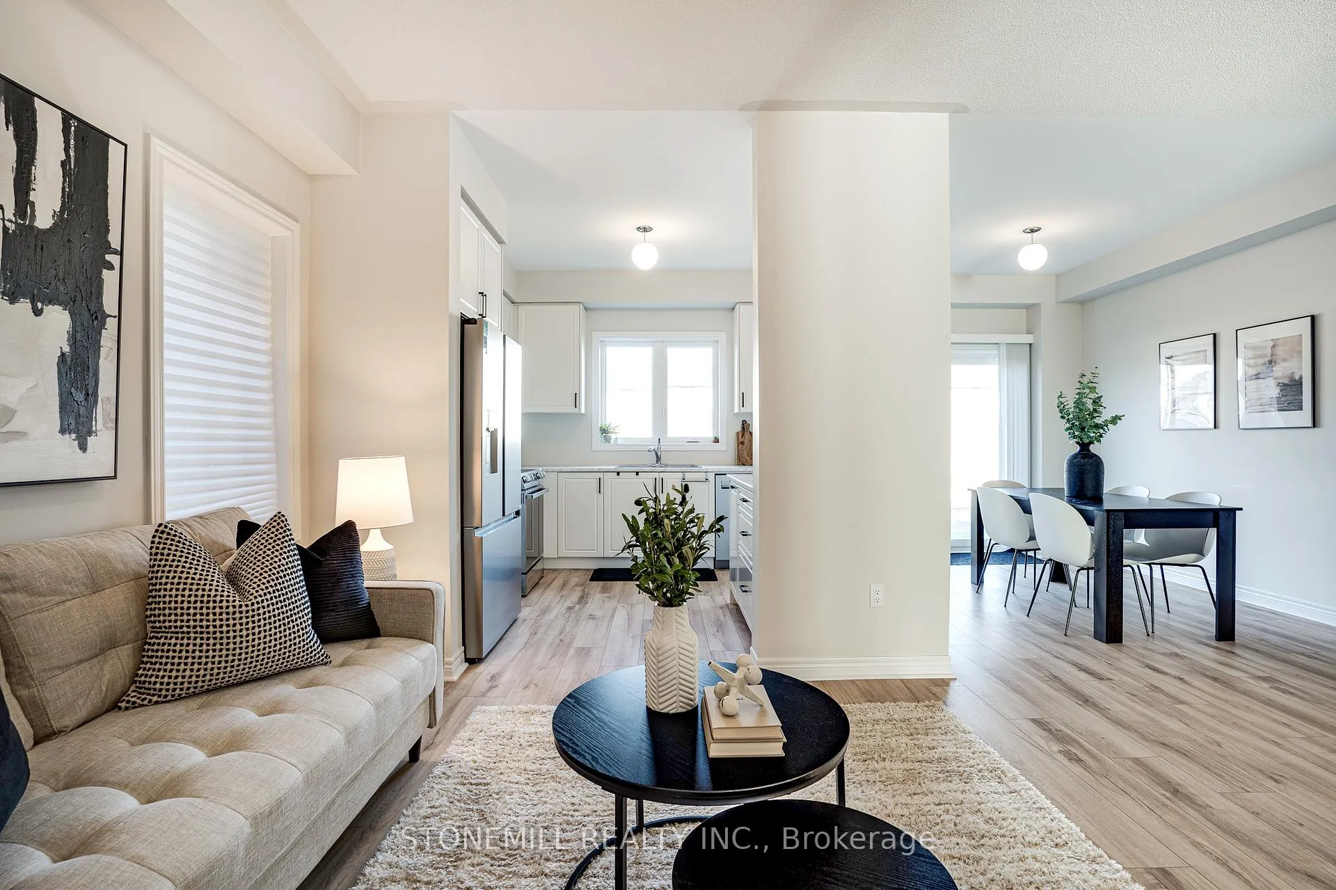 Photo 8 of 26 Bentgrass Drive, Welland, Hwy 406/Welland — HOMEH