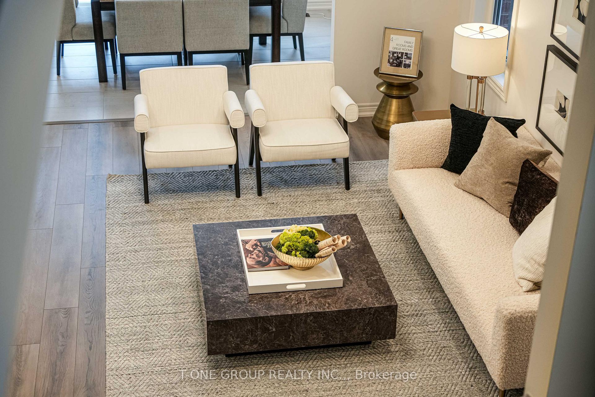 Photo 7 of 47 Willow Street, Markham, Wismer — HOMEH