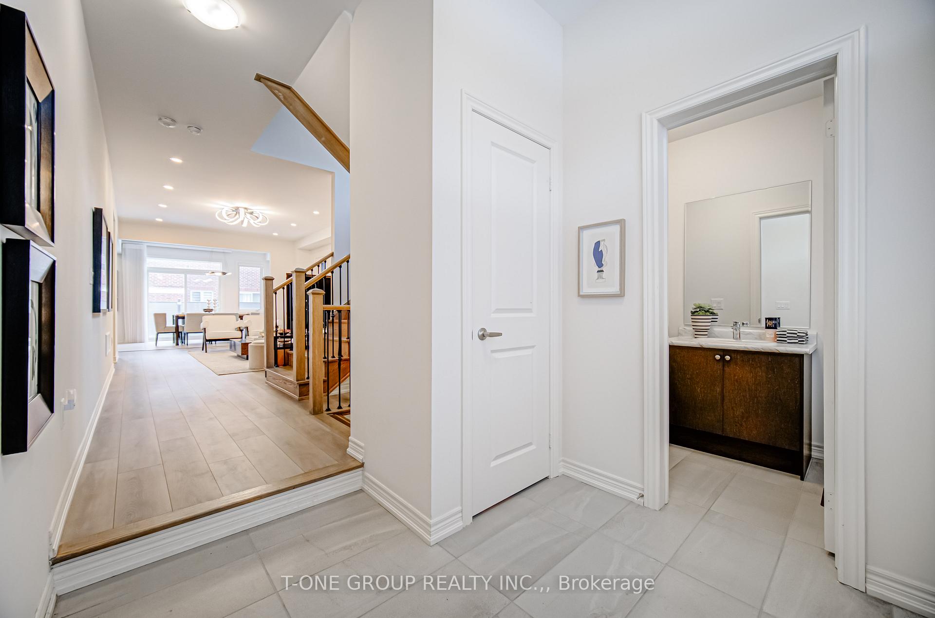 Photo 14 of 47 Willow Street, Markham, Wismer — HOMEH