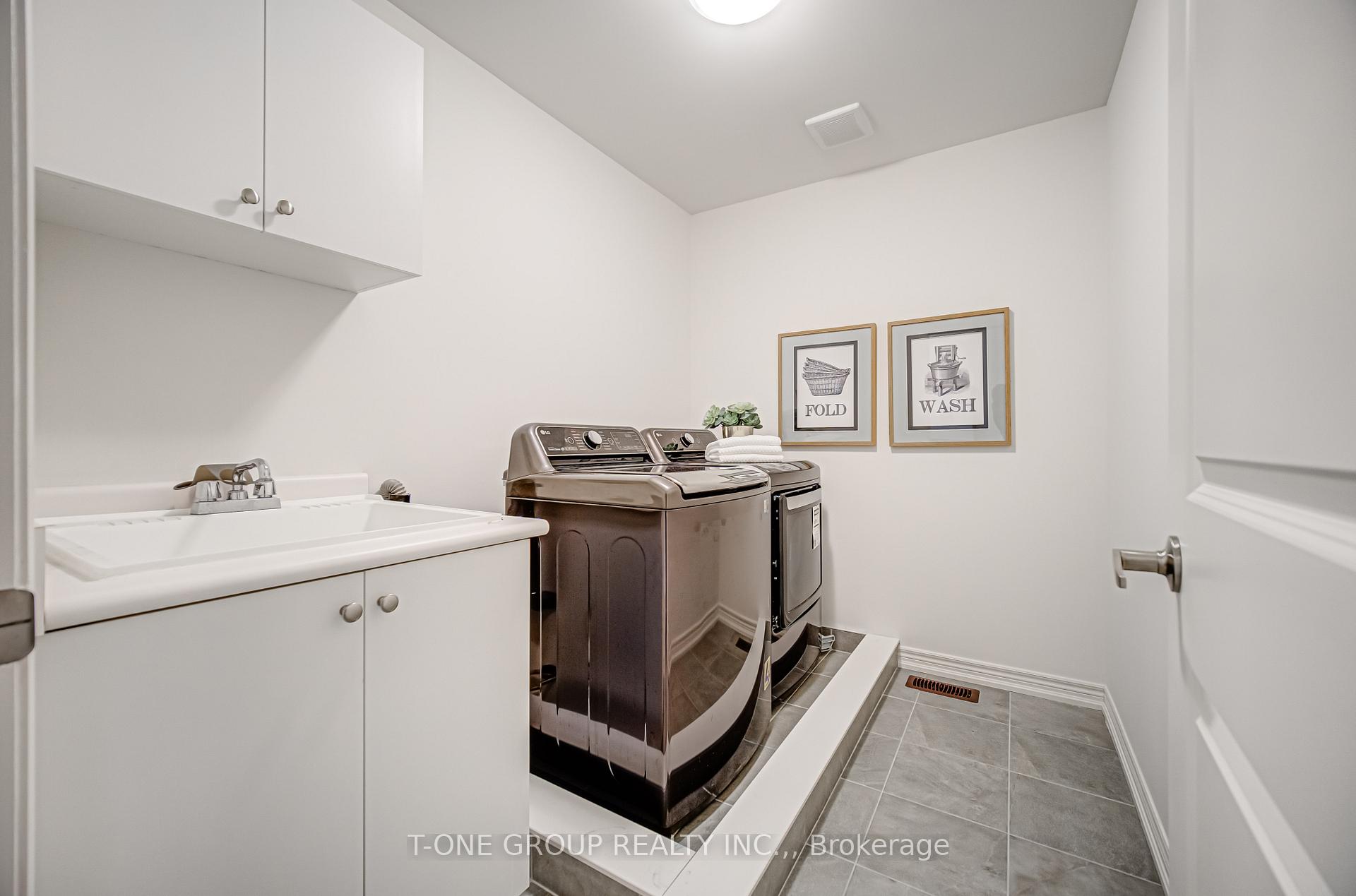 Photo 26 of 47 Willow Street, Markham, Wismer — HOMEH