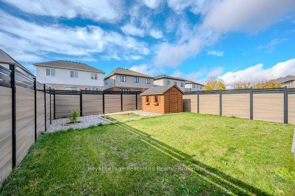 Photo 34 of 605 Sundew Drive, Waterloo — HOMEH