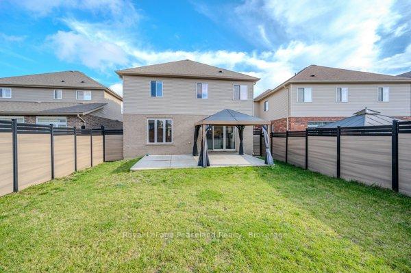 Photo 36 of 605 Sundew Drive, Waterloo — HOMEH