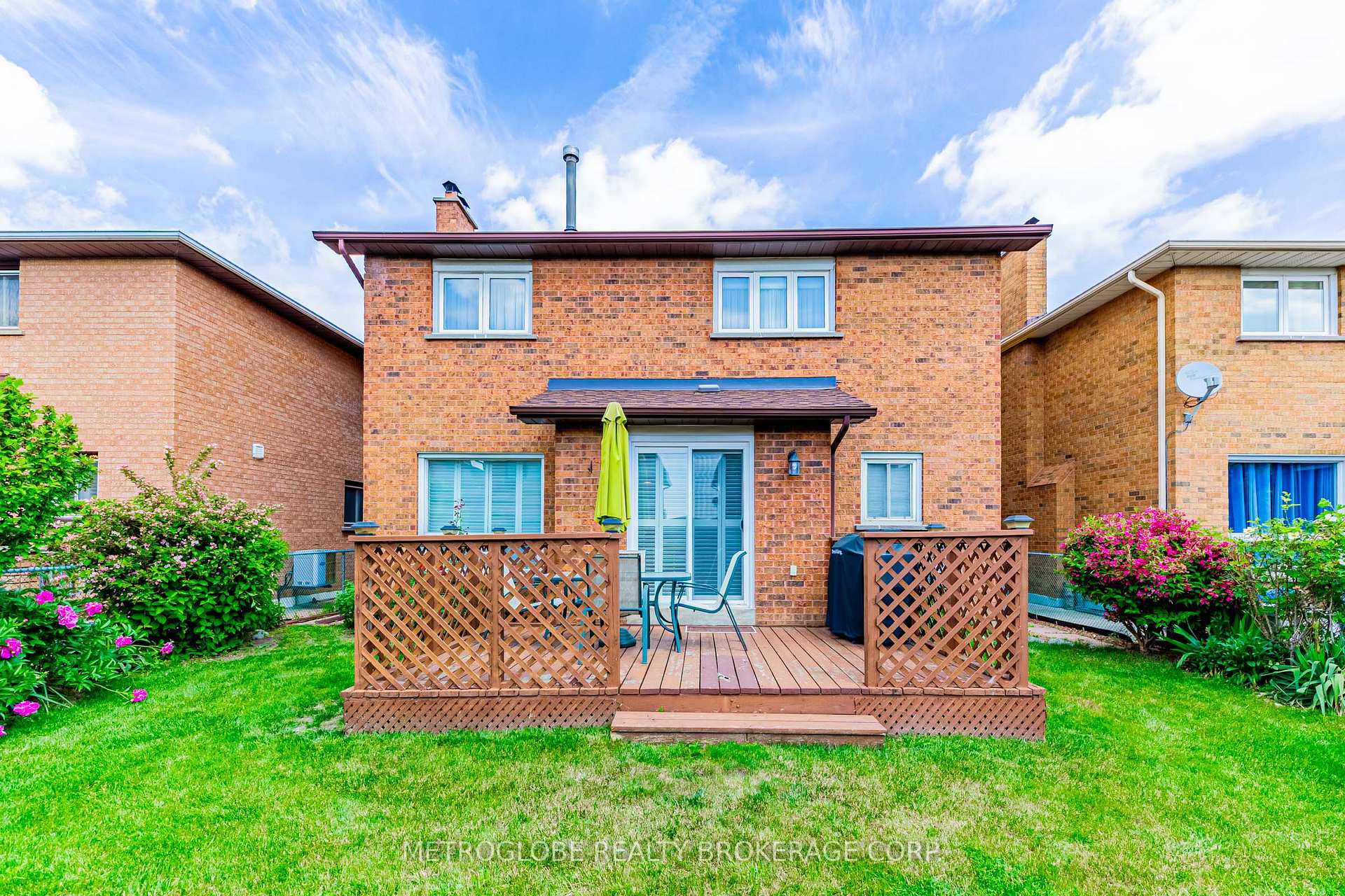Photo 36 of 411 Forest Drive, Vaughan, West Woodbridge — HOMEH