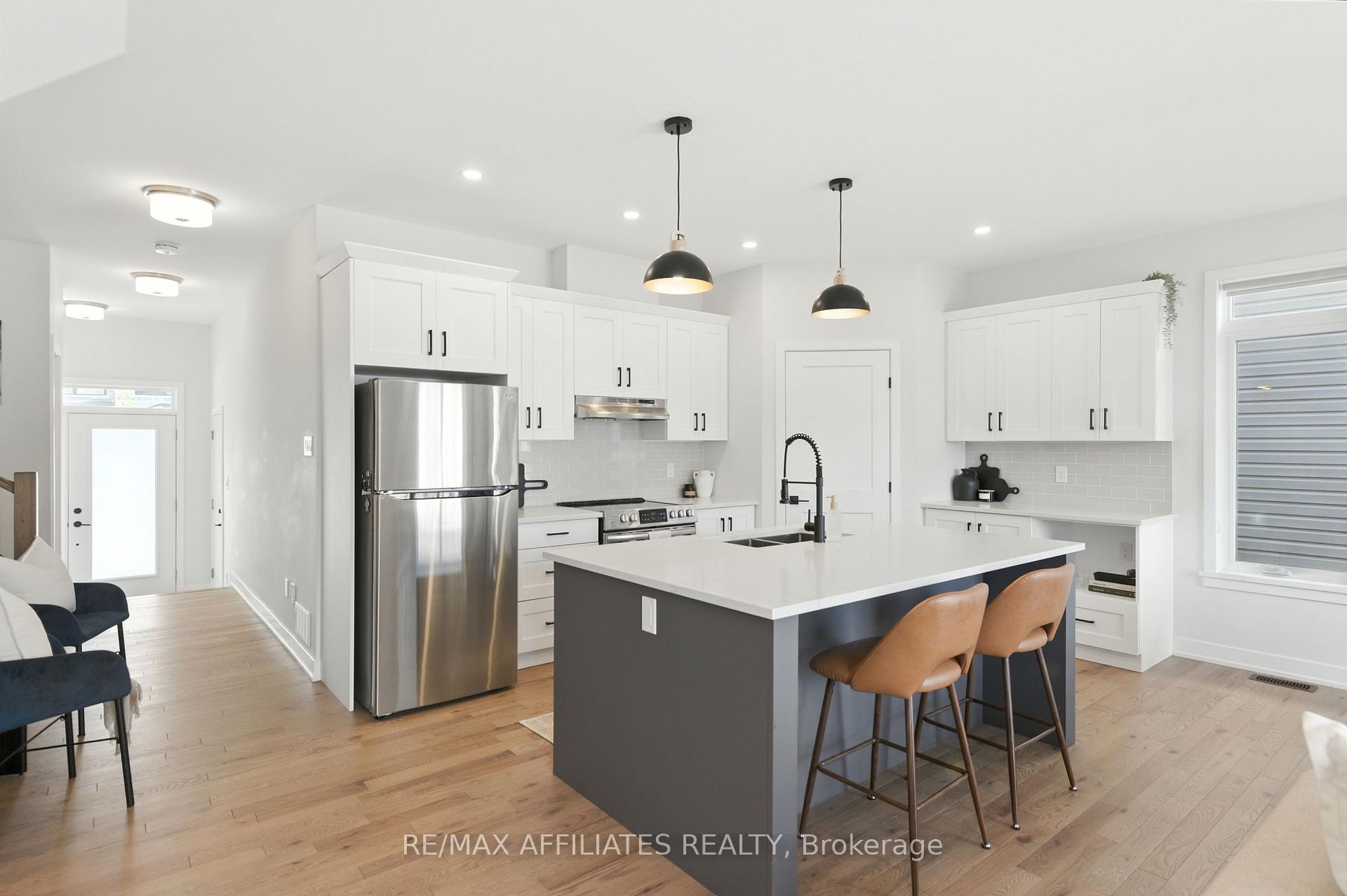 Photo 6 of 142 Thomas Street S, Arnprior — HOMEH