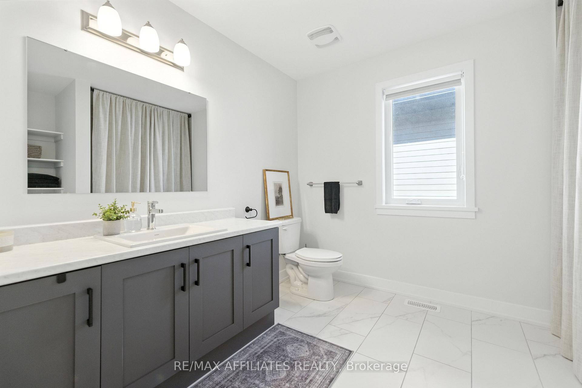Photo 18 of 142 Thomas Street S, Arnprior — HOMEH