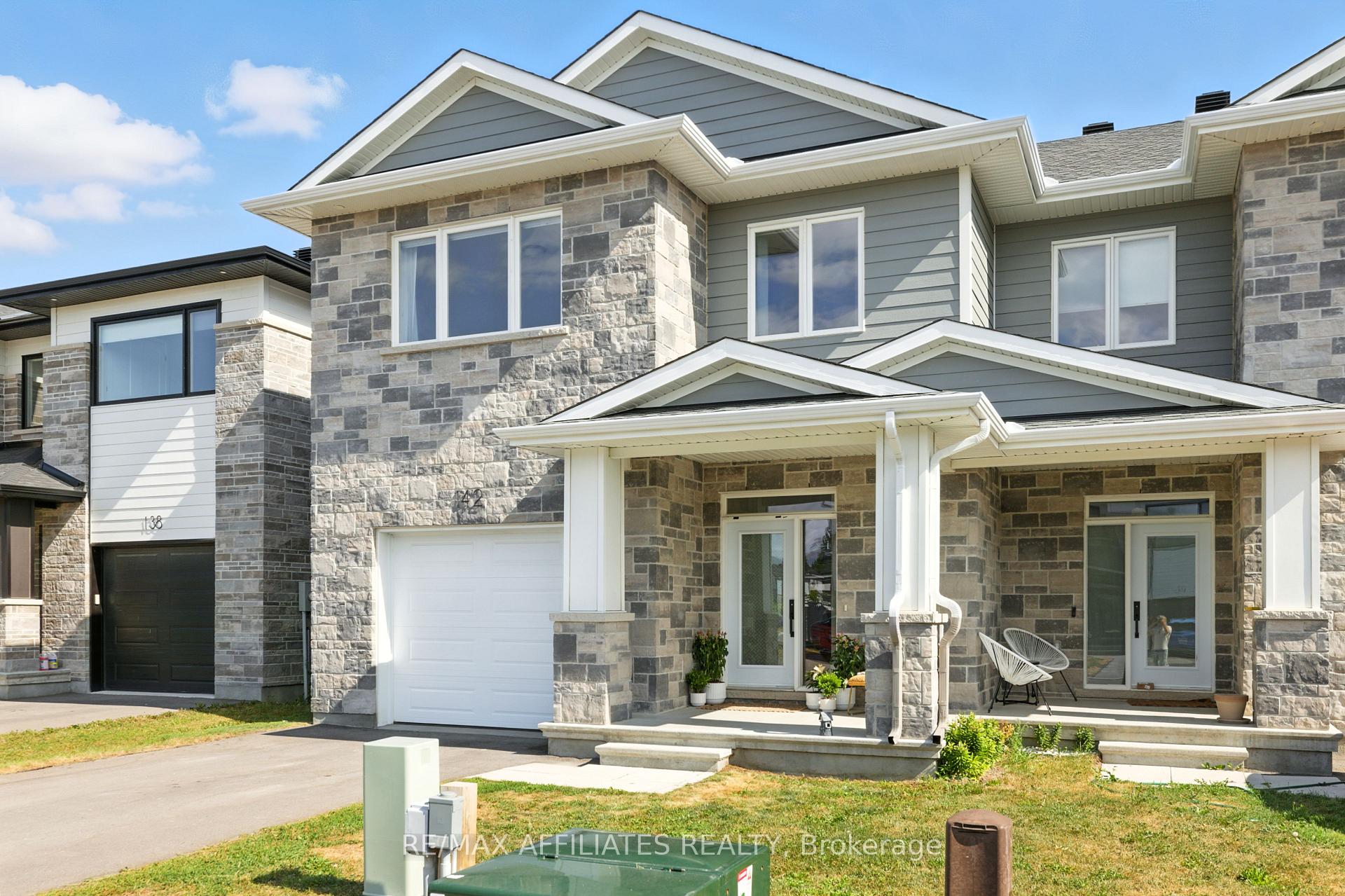 Photo 30 of 142 Thomas Street S, Arnprior — HOMEH