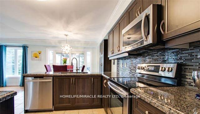 Photo 5 of 68 Seward Crescent, Ajax, Northeast Ajax — HOMEH
