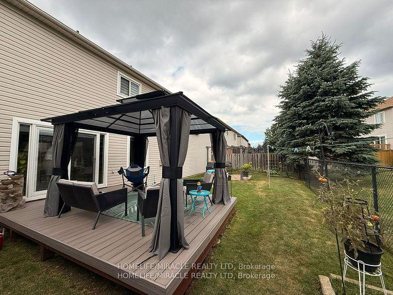 Photo 27 of 68 Seward Crescent, Ajax, Northeast Ajax — HOMEH