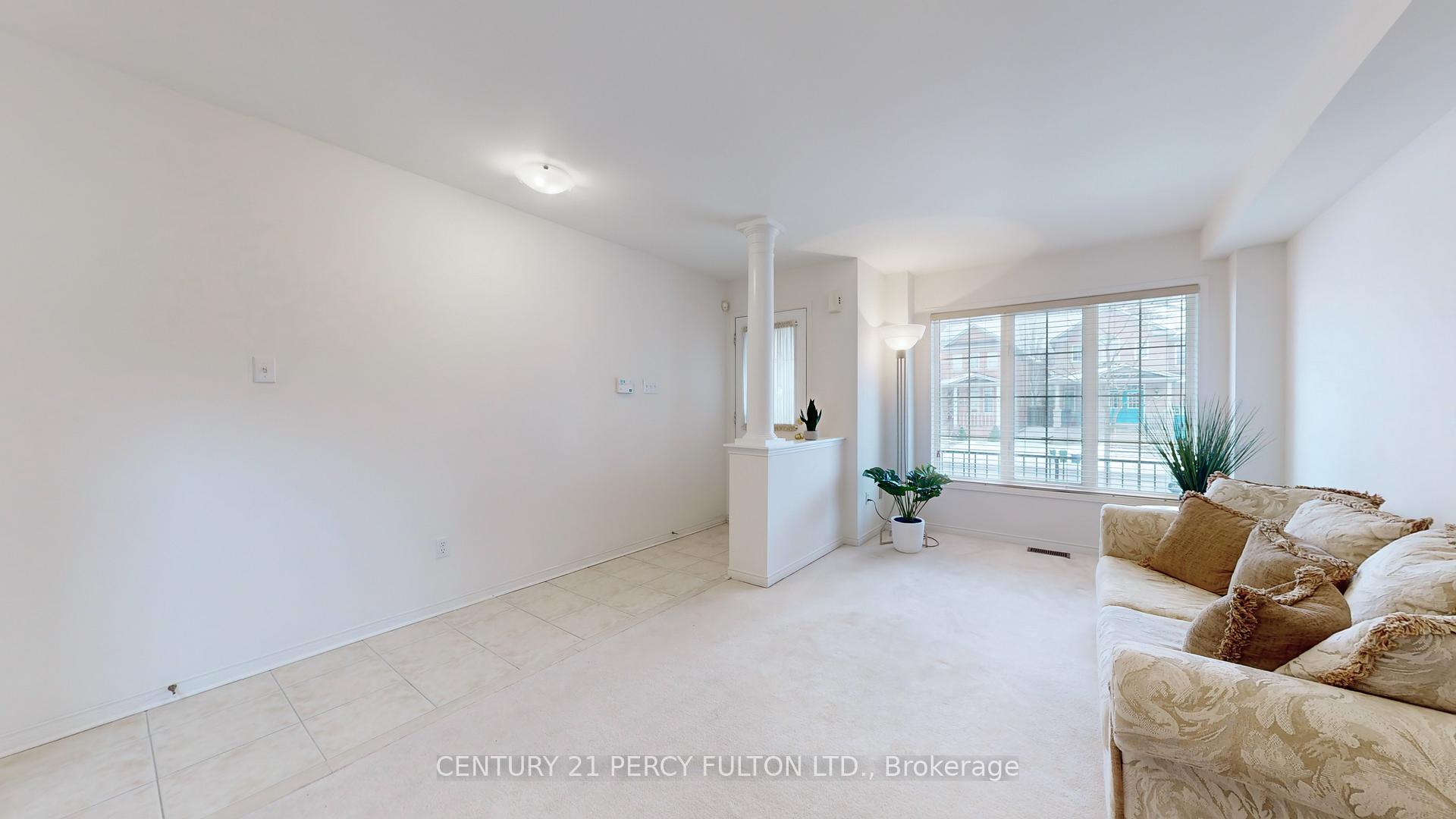 Photo 4 of 314 Castlemore Avenue, Markham, Berczy — HOMEH