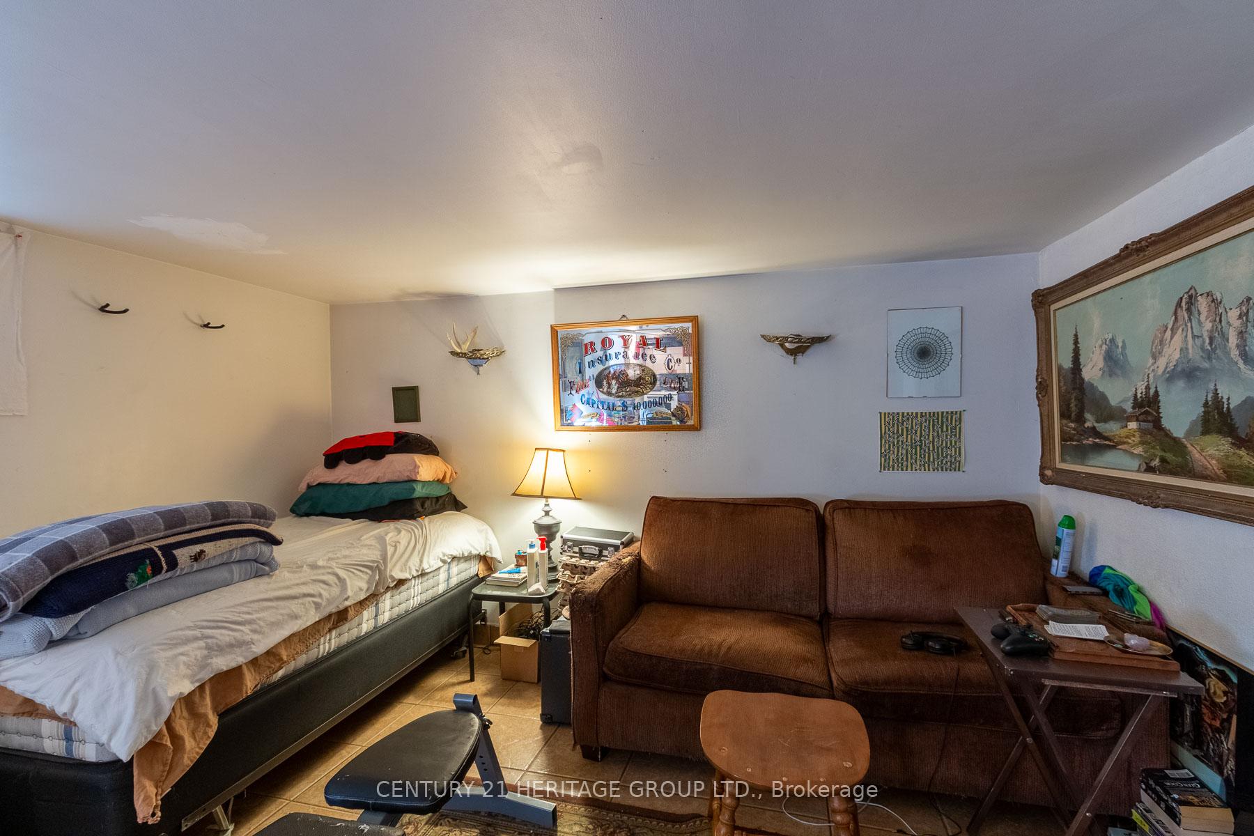 Photo 13 of 101 Niagara Street, Welland, Prince Charles — HOMEH