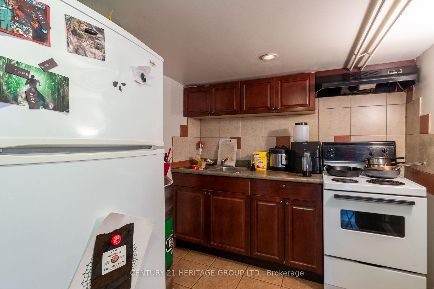 Photo 17 of 101 Niagara Street, Welland, Prince Charles — HOMEH
