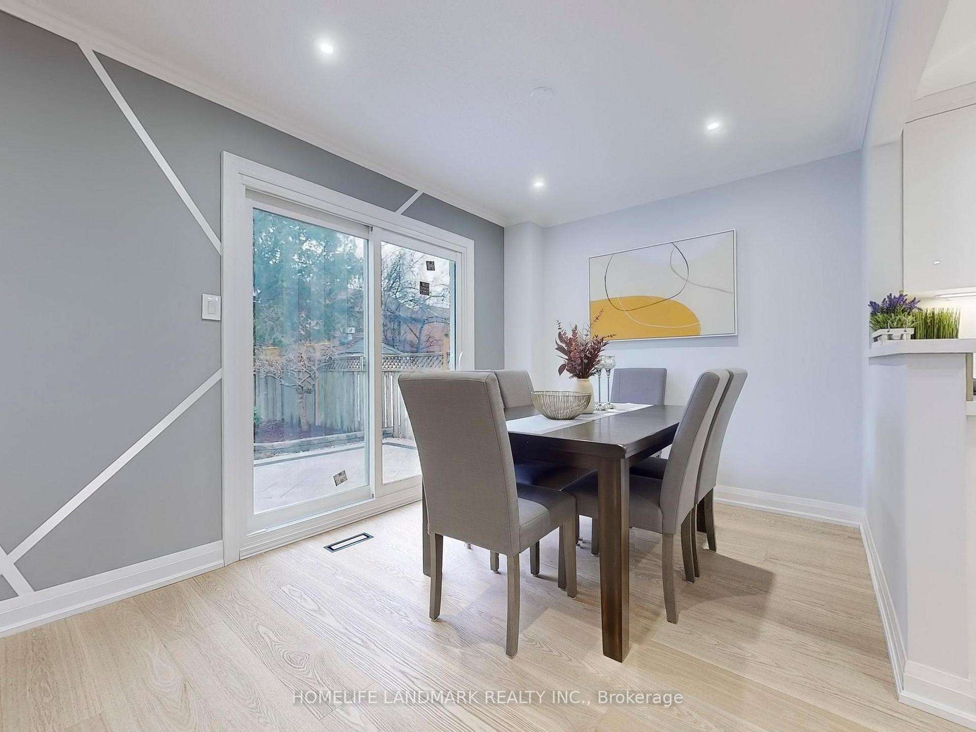 Photo 9 of 38 Juniper Crescent, Markham, Unionville — HOMEH