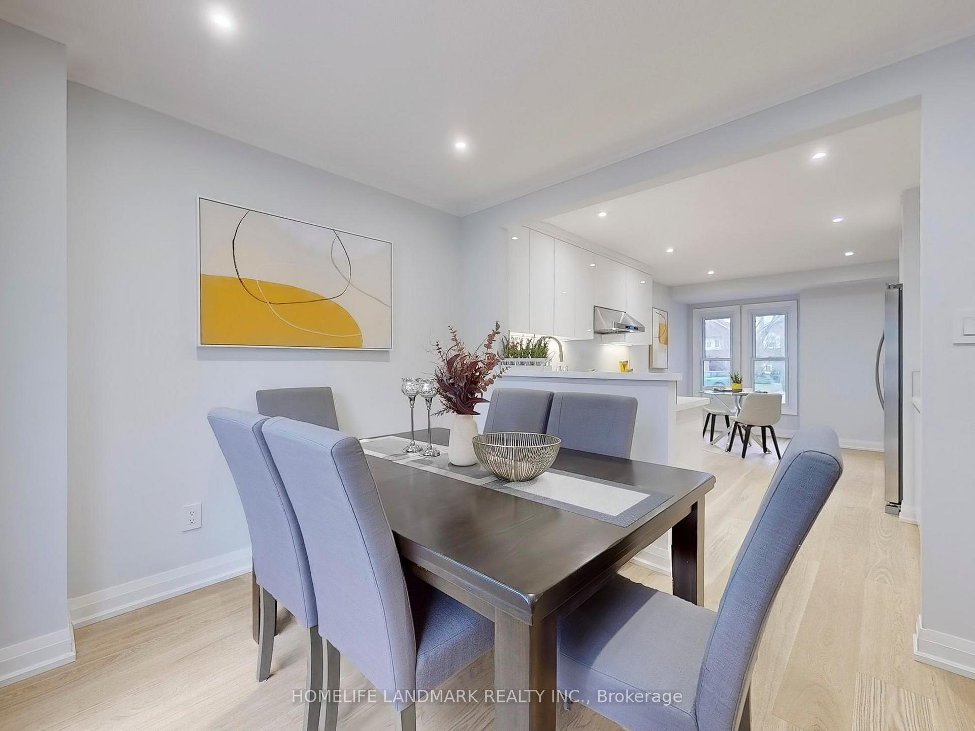 Photo 10 of 38 Juniper Crescent, Markham, Unionville — HOMEH
