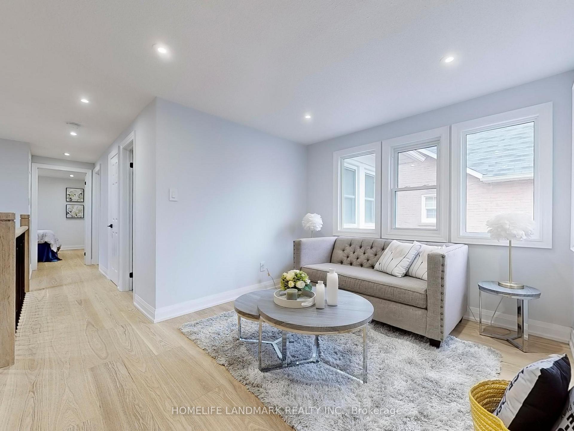 Photo 21 of 38 Juniper Crescent, Markham, Unionville — HOMEH