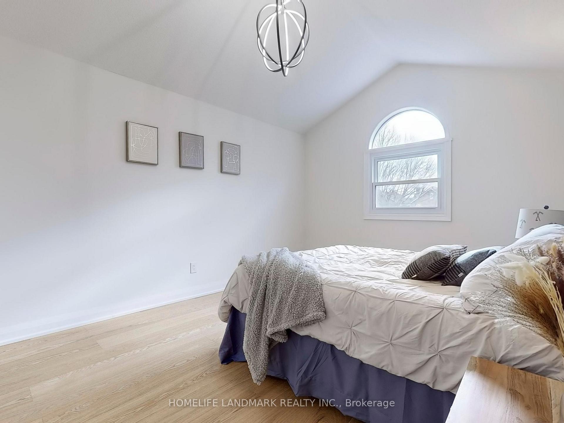 Photo 30 of 38 Juniper Crescent, Markham, Unionville — HOMEH