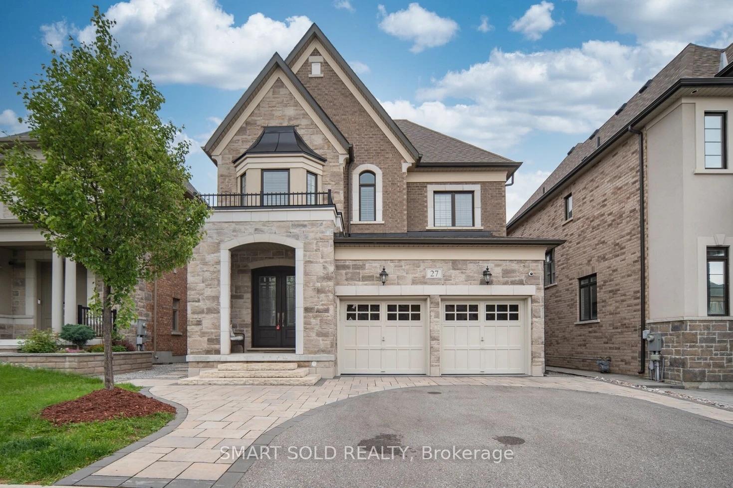 Front of 27 Alex Black Street