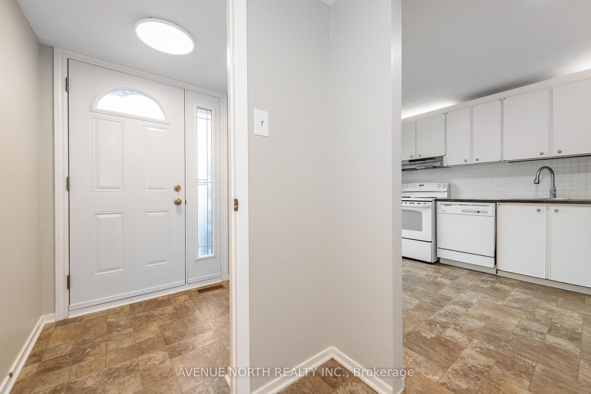 Photo 5 of 3 Fable Street, Ottawa, Barrhaven - Pheasant Run — HOMEH