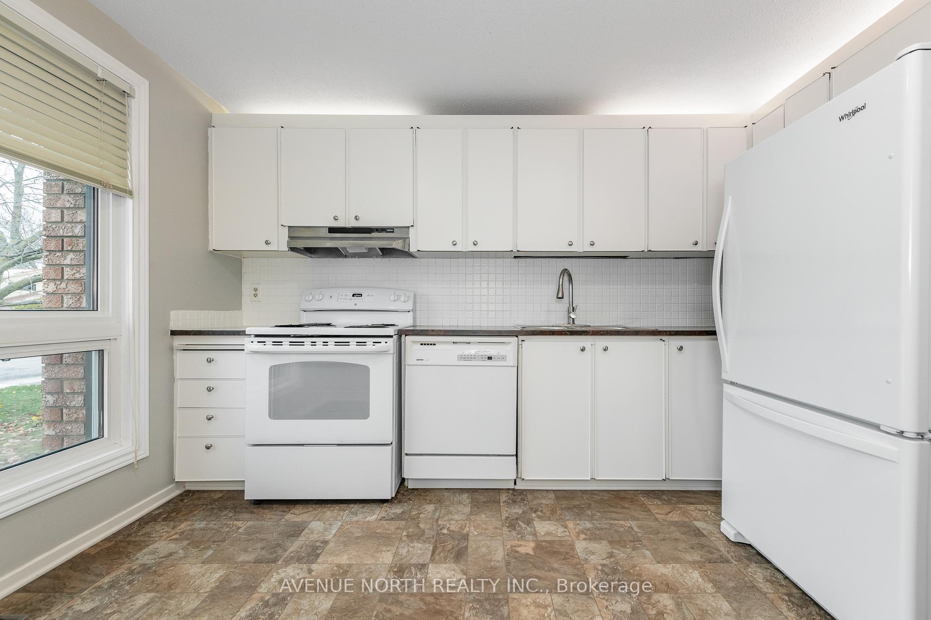 Photo 11 of 3 Fable Street, Ottawa, Barrhaven - Pheasant Run — HOMEH