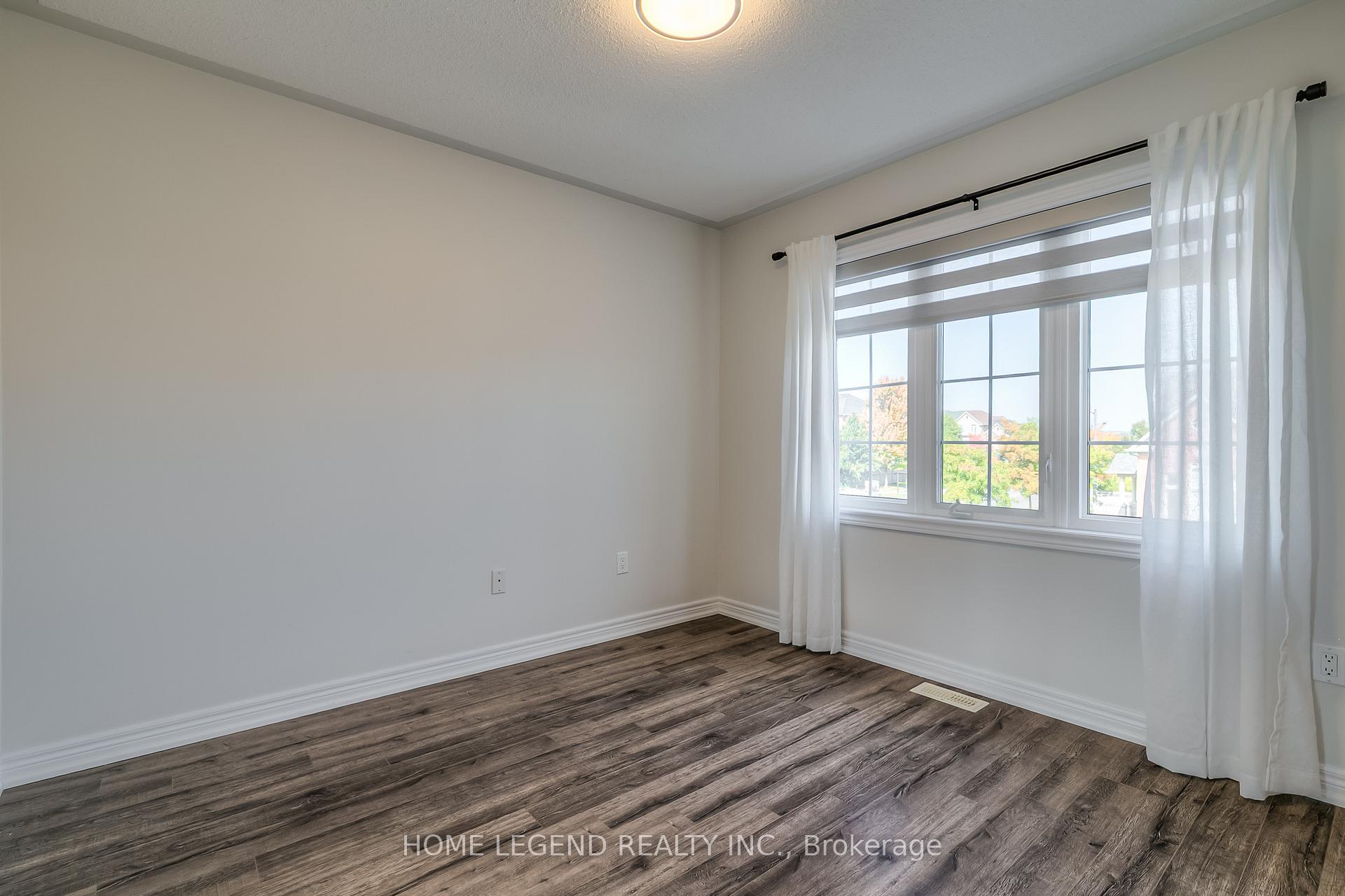 Photo 20 of 3 Fraserwood Road, Vaughan, Patterson — HOMEH