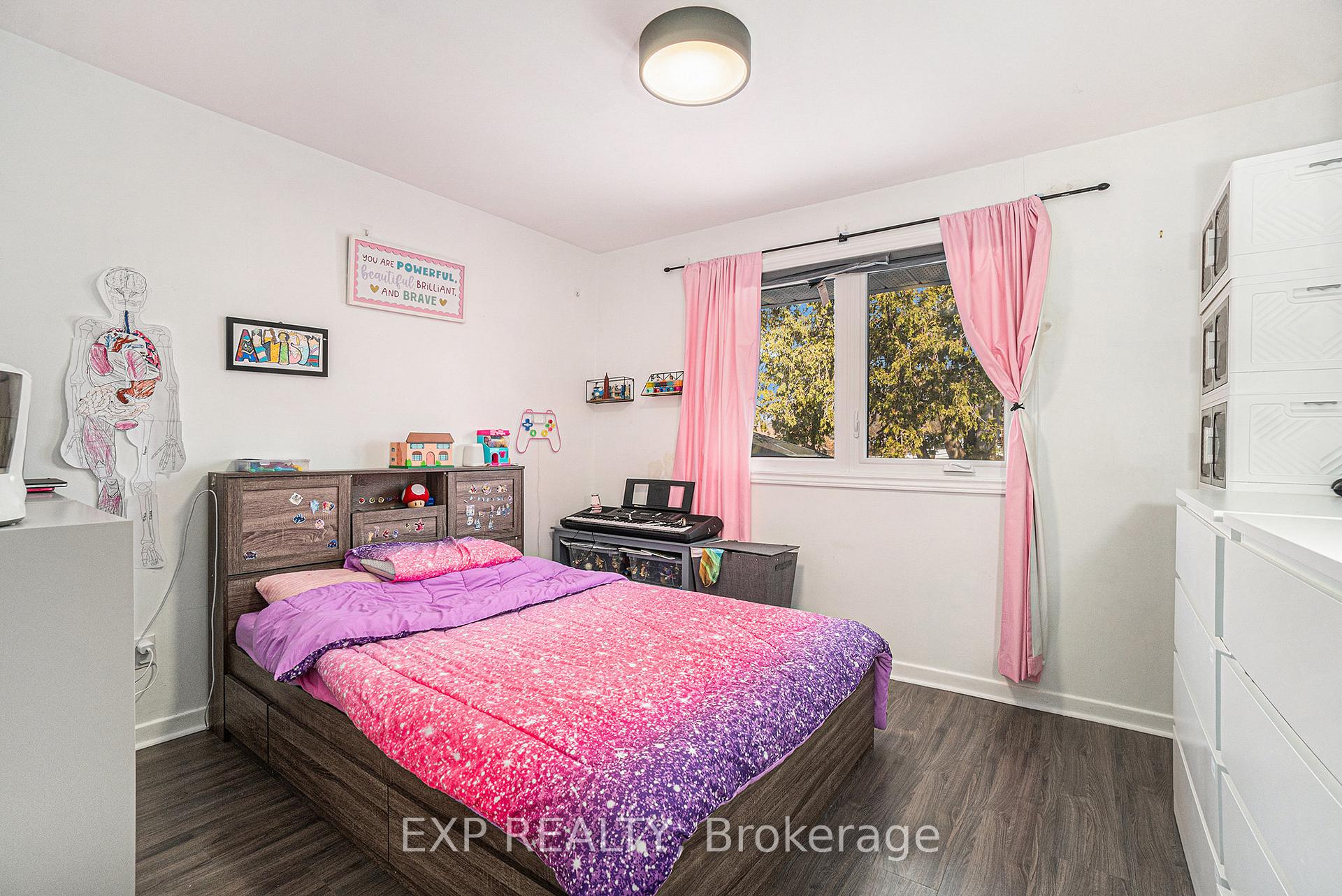 Photo 9 of 1843 Walkley Road, Ottawa, Guildwood Estates - Urbandale Acres — HOMEH