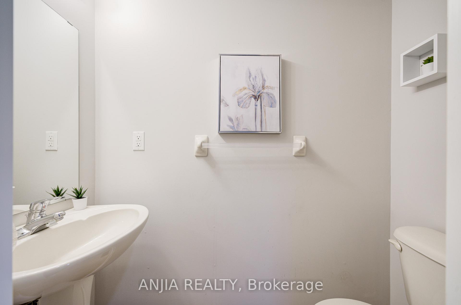 Photo 25 of 21 Bertram Earnshaw Drive, Markham, Berczy — HOMEH
