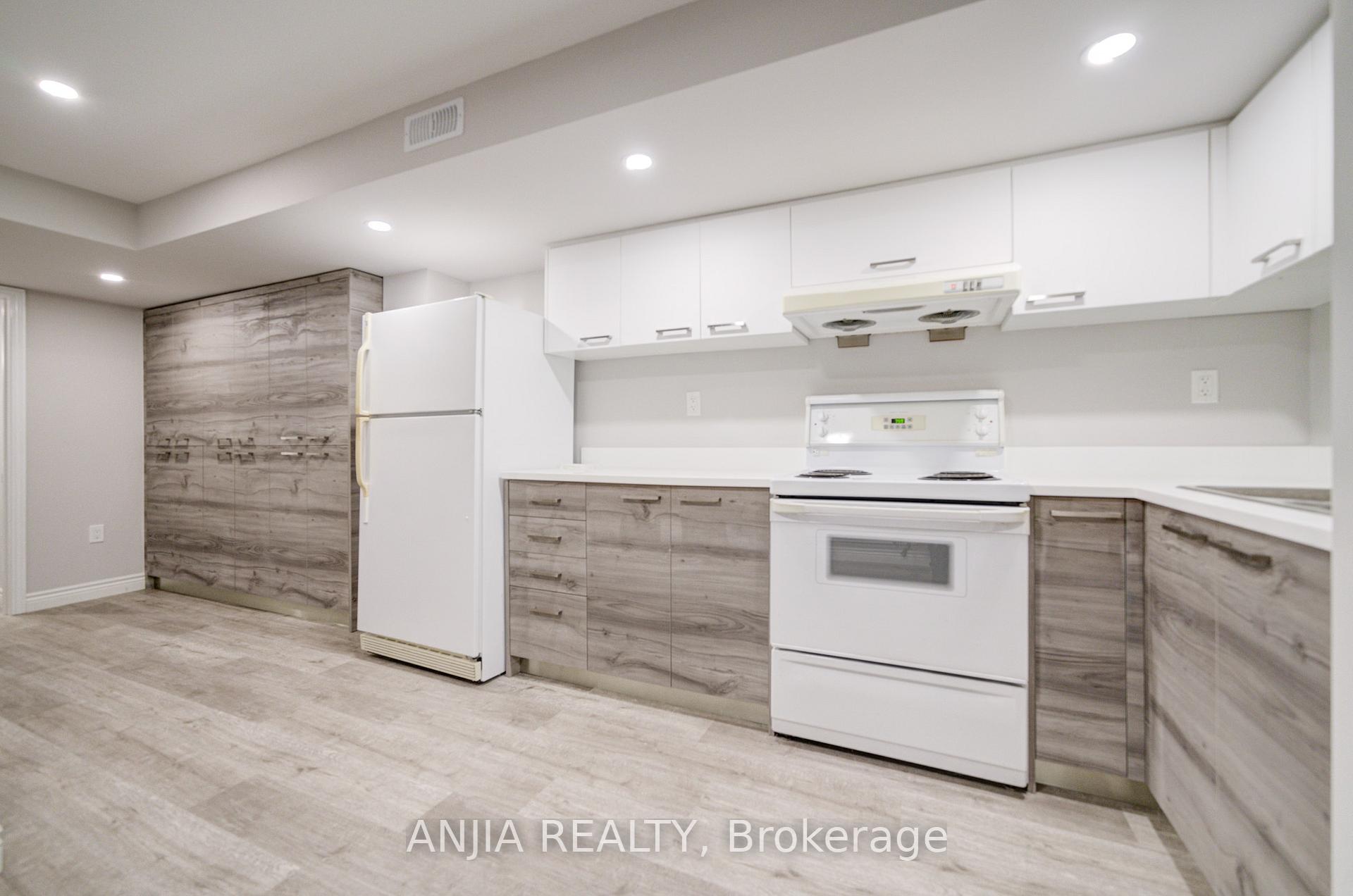 Photo 30 of 21 Bertram Earnshaw Drive, Markham, Berczy — HOMEH