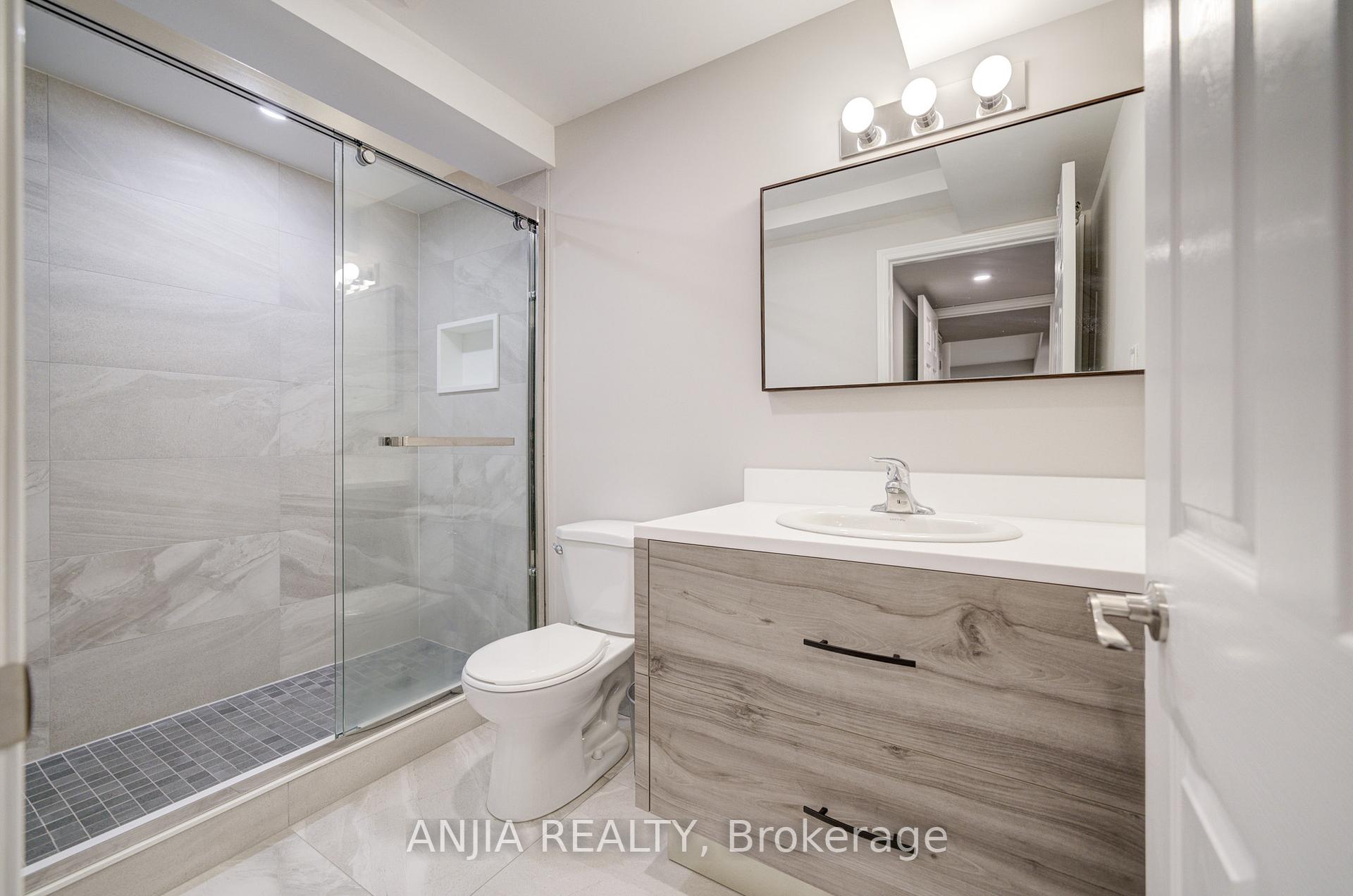 Photo 34 of 21 Bertram Earnshaw Drive, Markham, Berczy — HOMEH