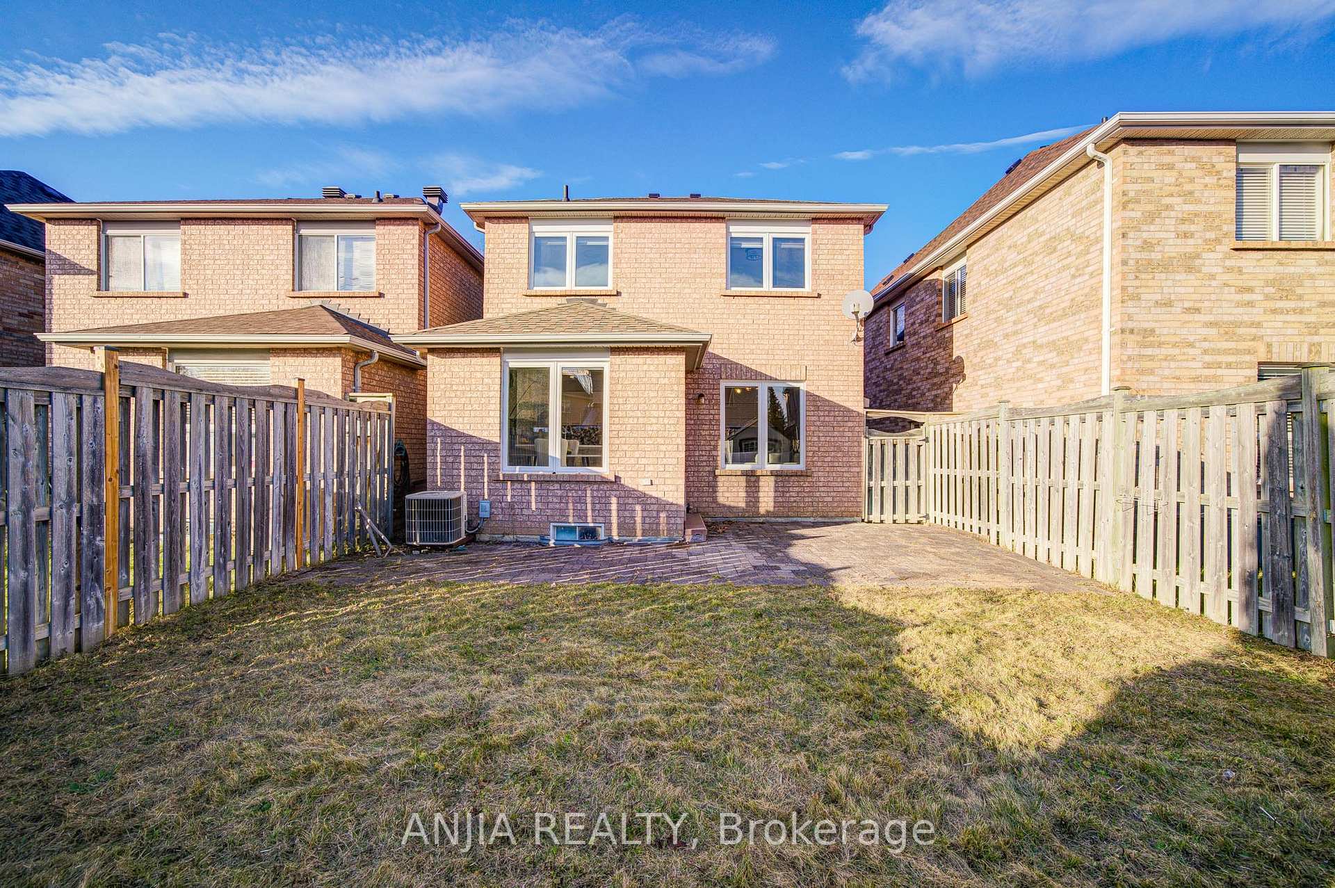 Photo 39 of 21 Bertram Earnshaw Drive, Markham, Berczy — HOMEH