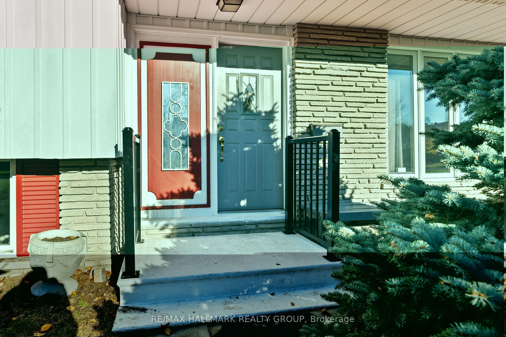 Front of 26 Ettrick Crescent