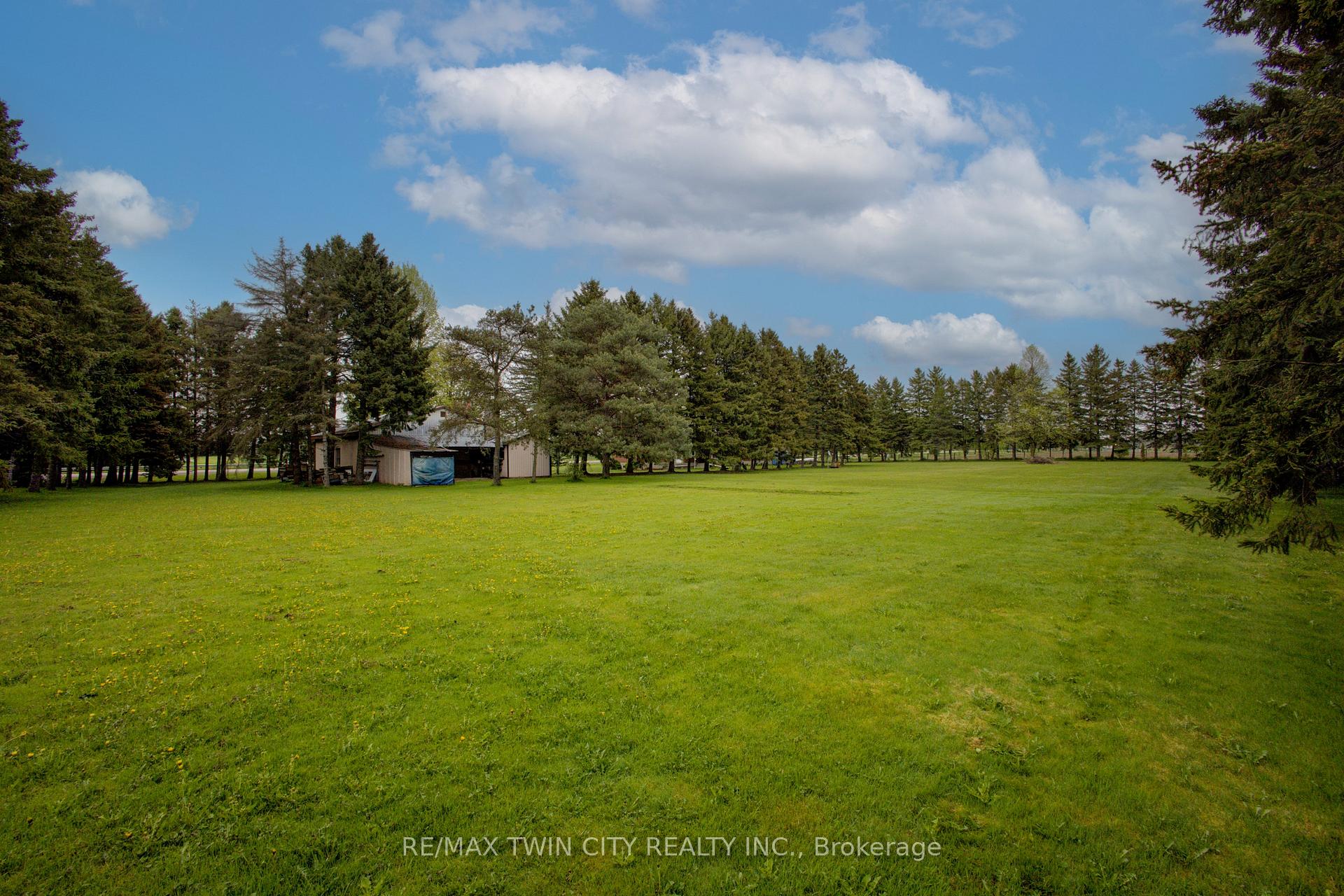 Photo 13 of 6290 Line 86, Woolwich — HOMEH