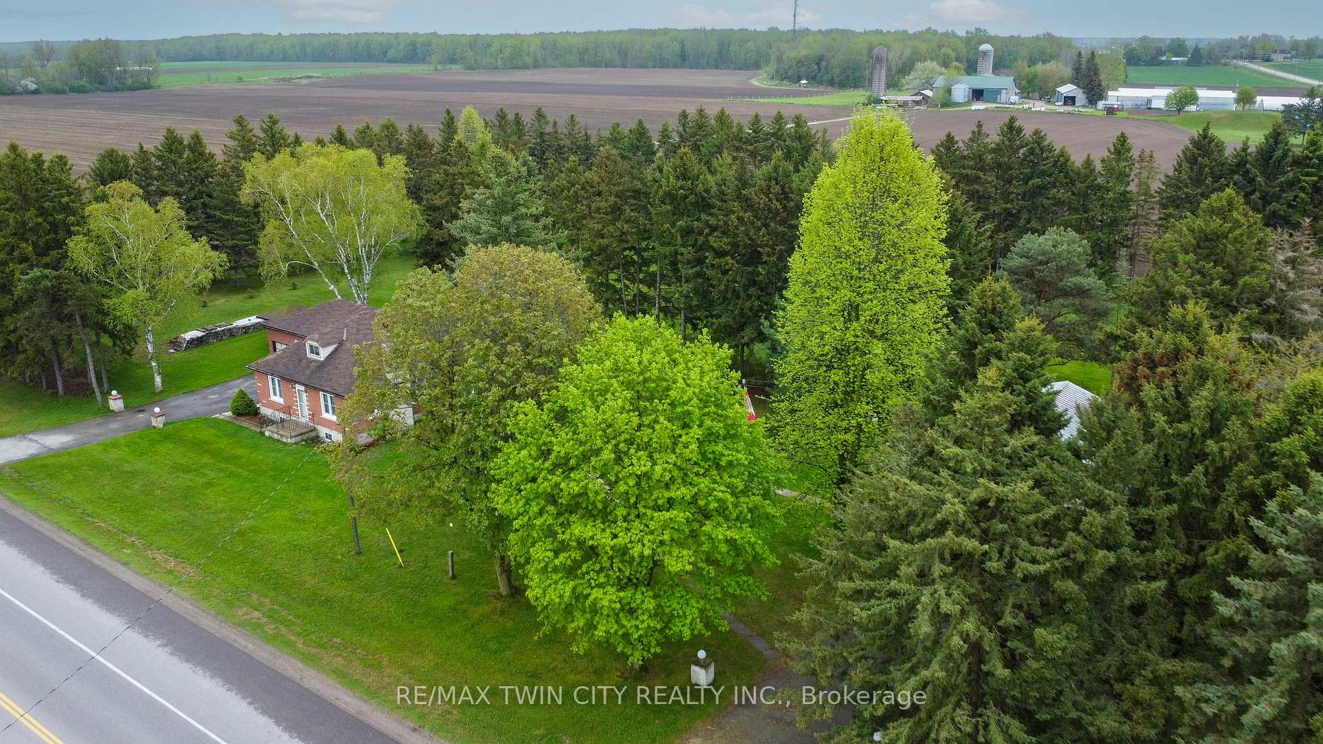 Photo 19 of 6290 Line 86, Woolwich — HOMEH