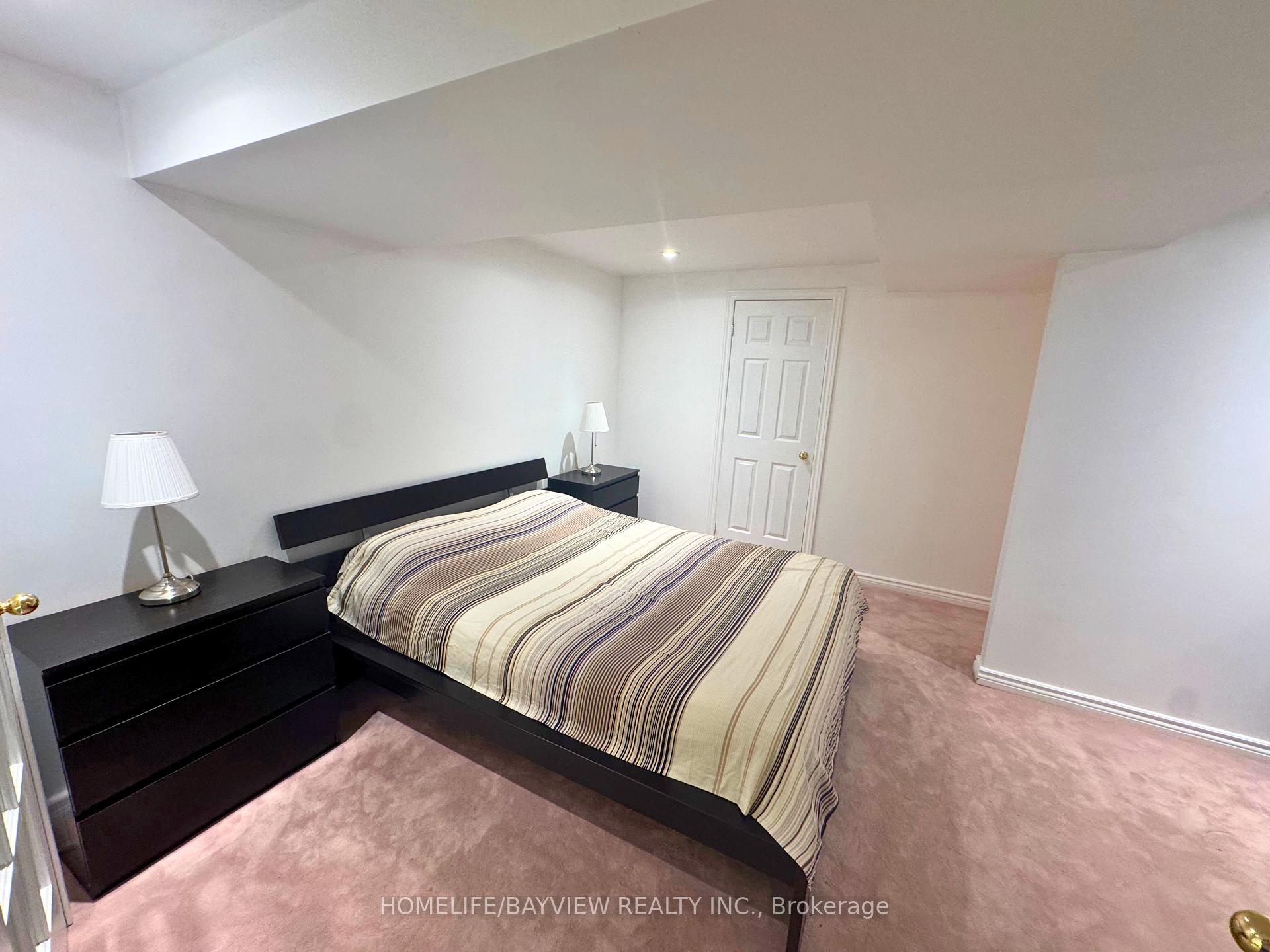 Photo 11 of Unit Lower, 36 Hunterwood Chase, Vaughan, Rural Vaughan — HOMEH