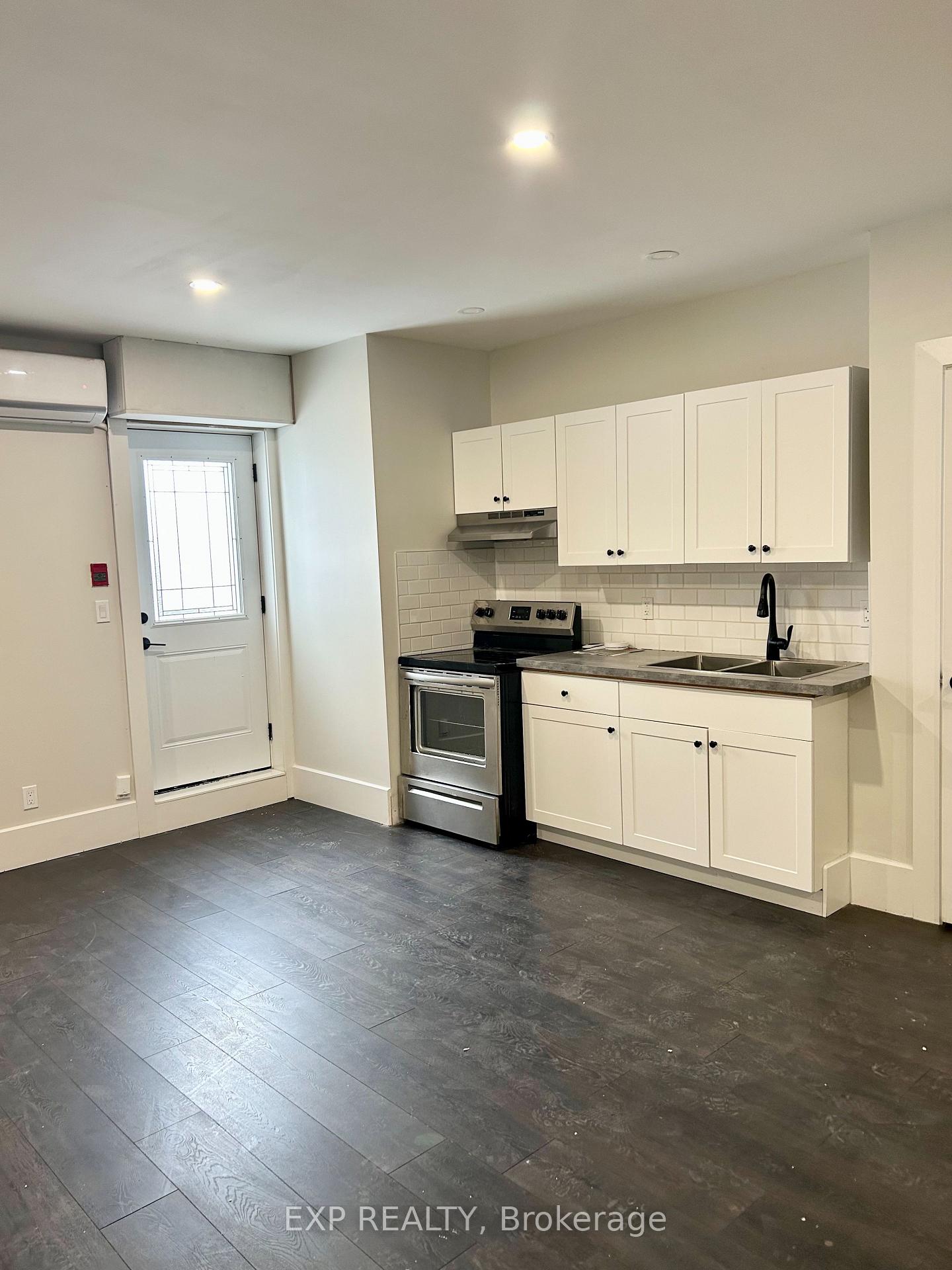 Photo 6 of Unit 1, 316 Front Street, Belleville, Belleville Ward — HOMEH
