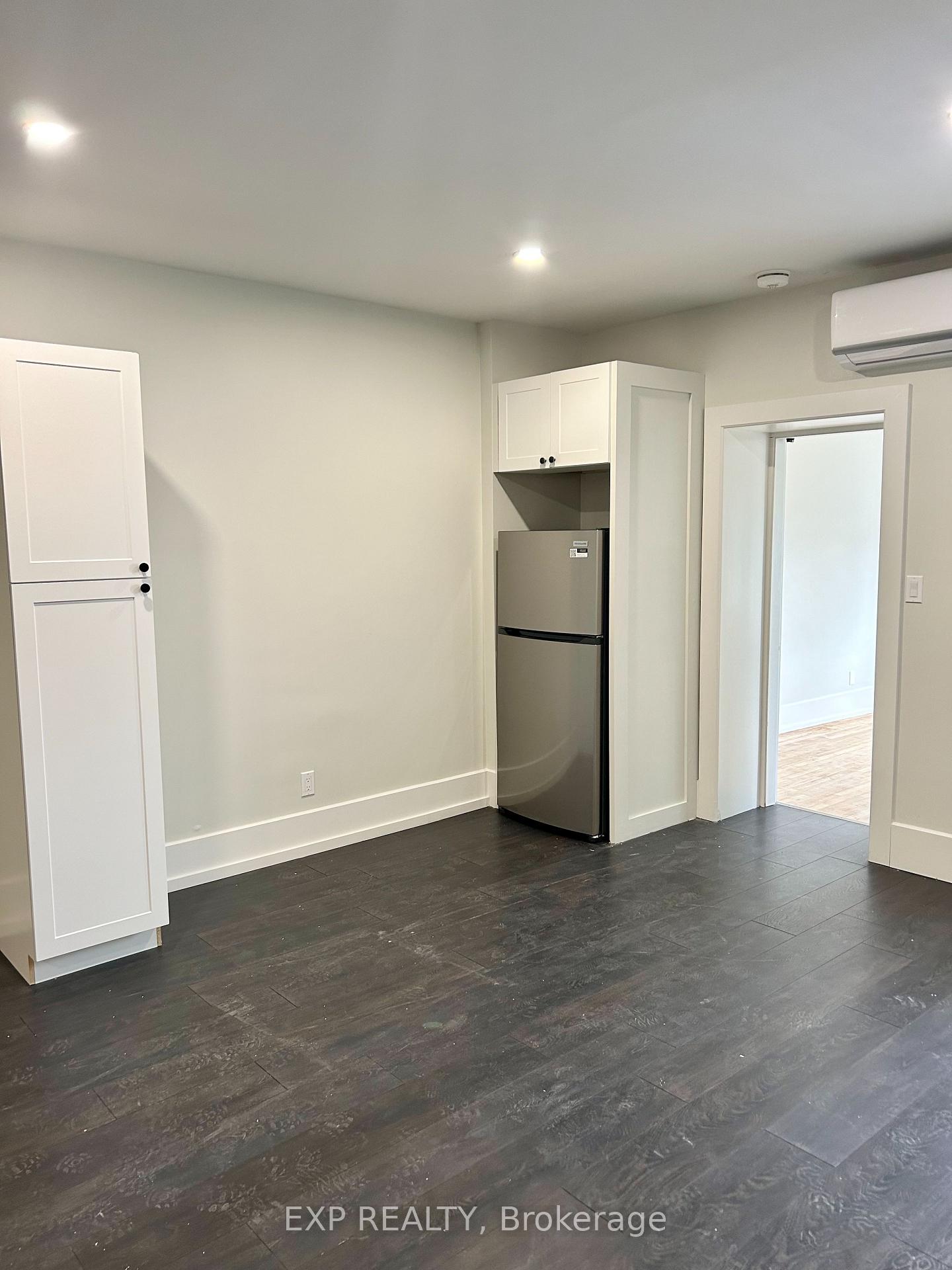 Photo 8 of Unit 1, 316 Front Street, Belleville, Belleville Ward — HOMEH