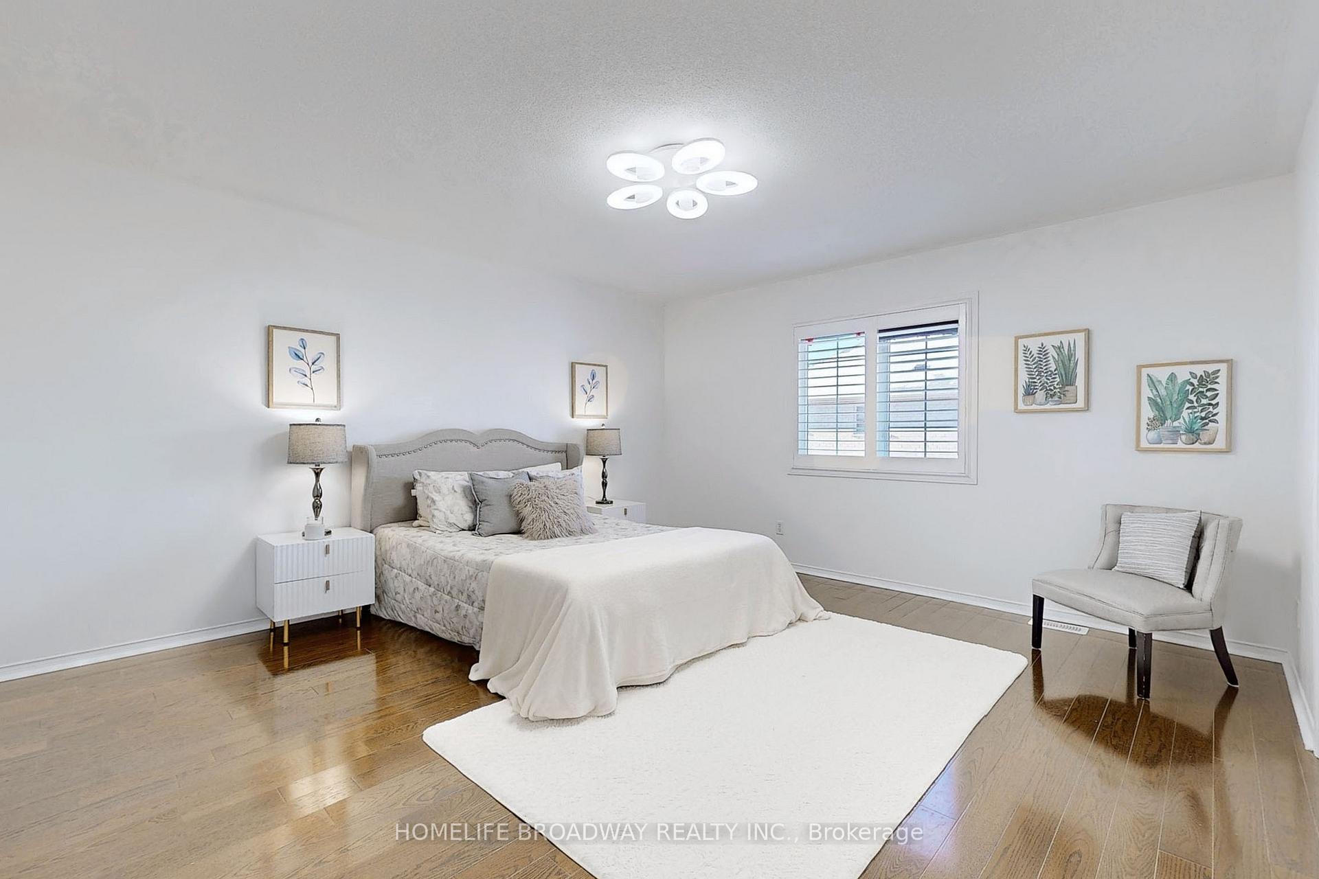 Photo 20 of 32 Raintree Drive, Markham, Village Green-South Unionville — HOMEH