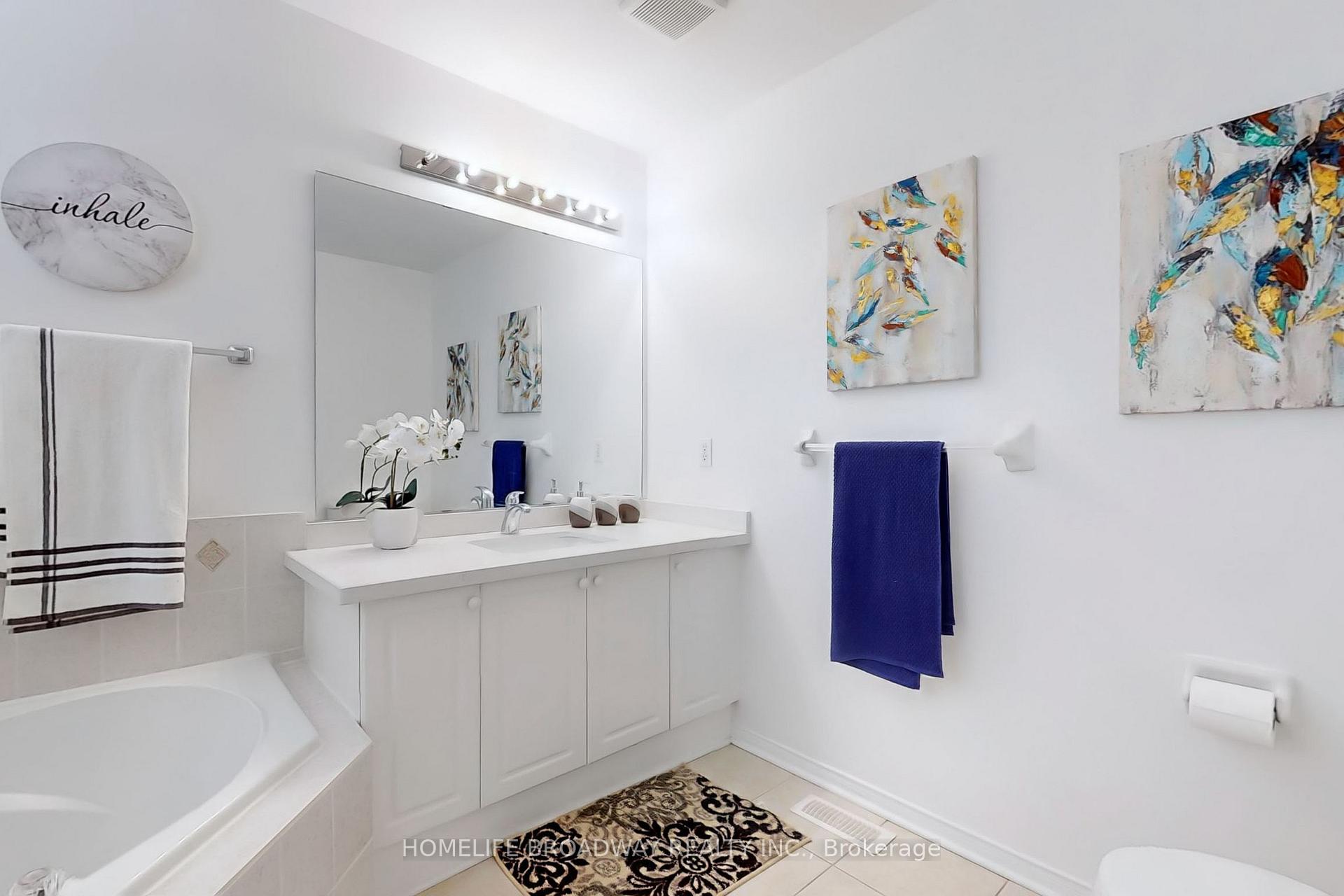 Photo 25 of 32 Raintree Drive, Markham, Village Green-South Unionville — HOMEH