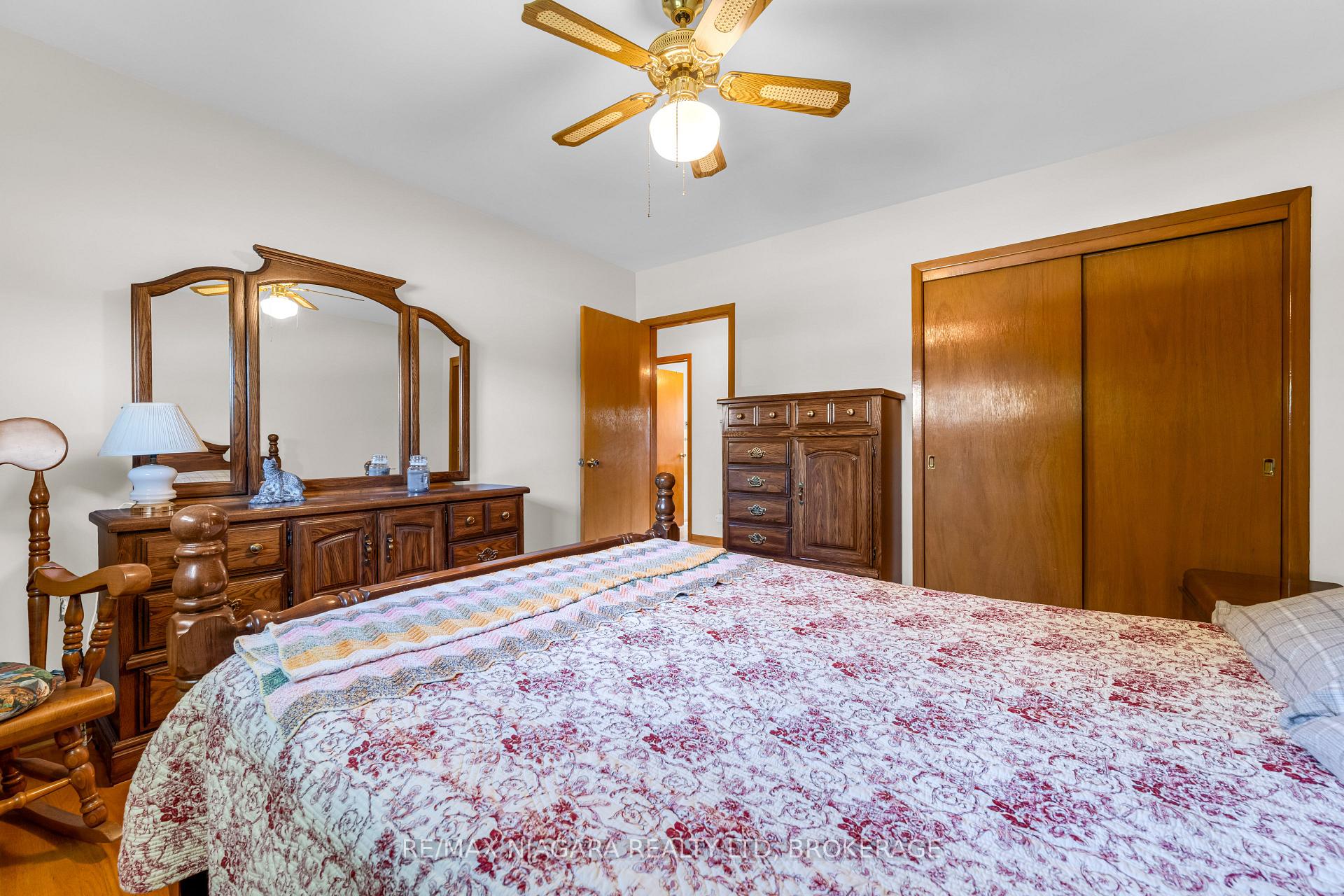 Photo 14 of 520 Sutherland Avenue, Welland, Lincoln/Crowland — HOMEH