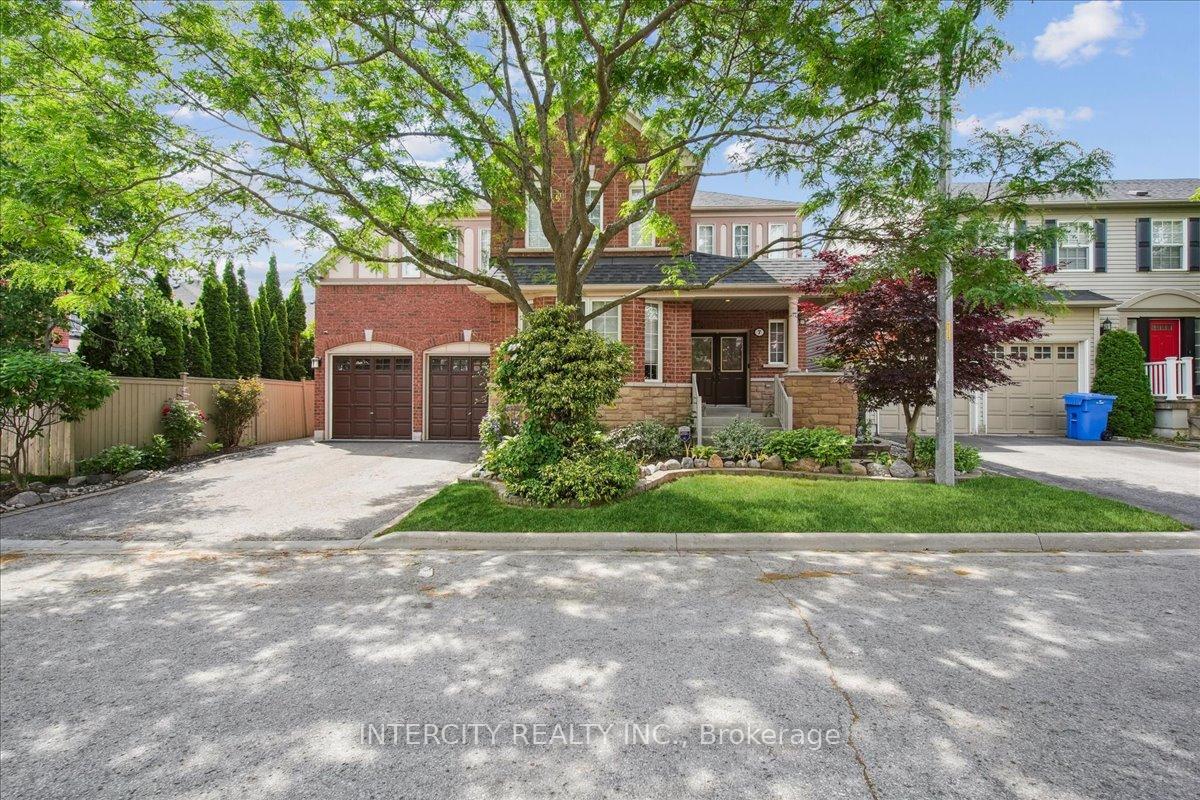 Front of 7 Butterworth Drive