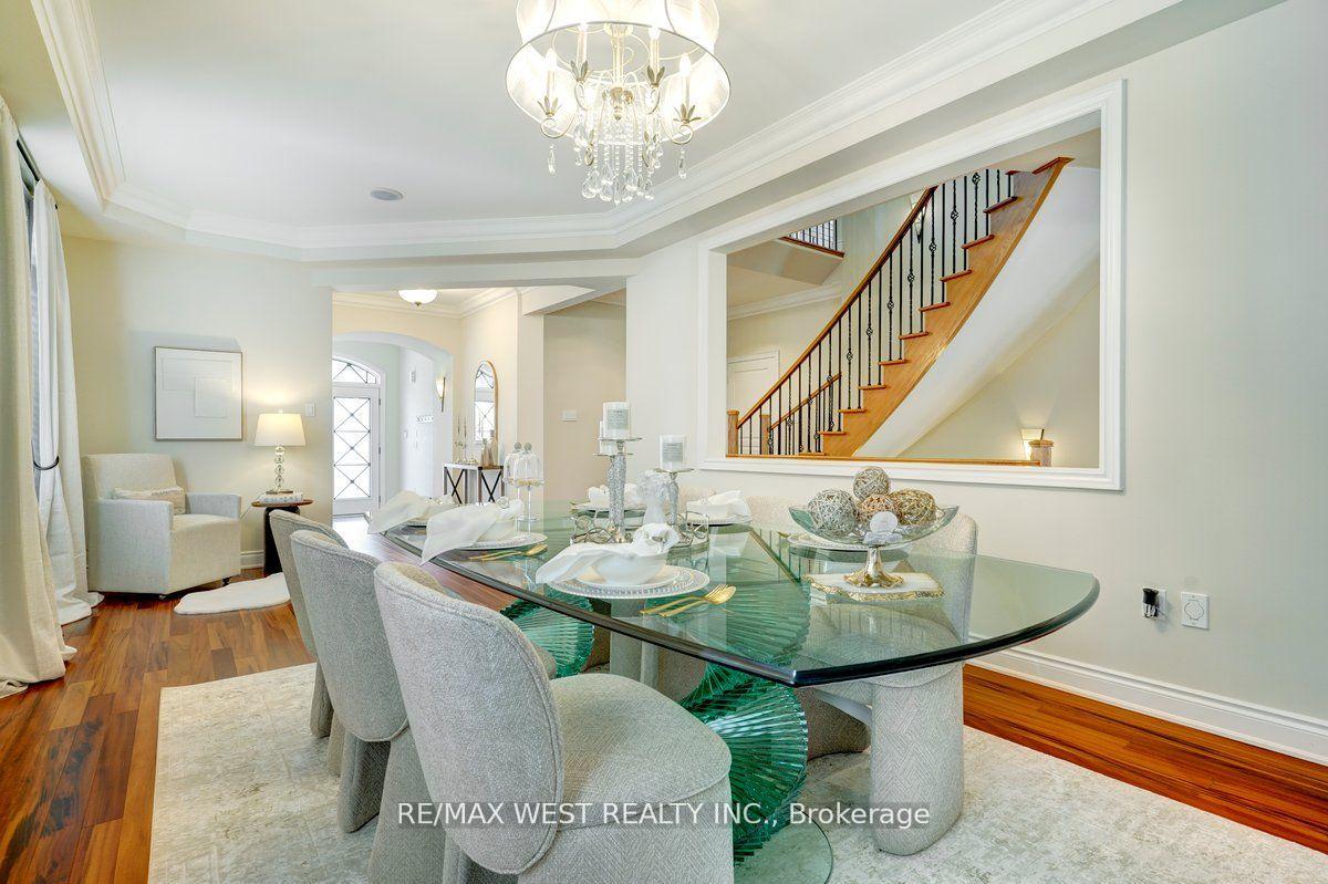 Photo 8 of 242 Marc Santi Boulevard, Vaughan, Patterson — HOMEH