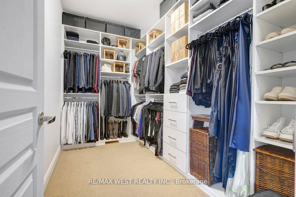 Photo 18 of 242 Marc Santi Boulevard, Vaughan, Patterson — HOMEH
