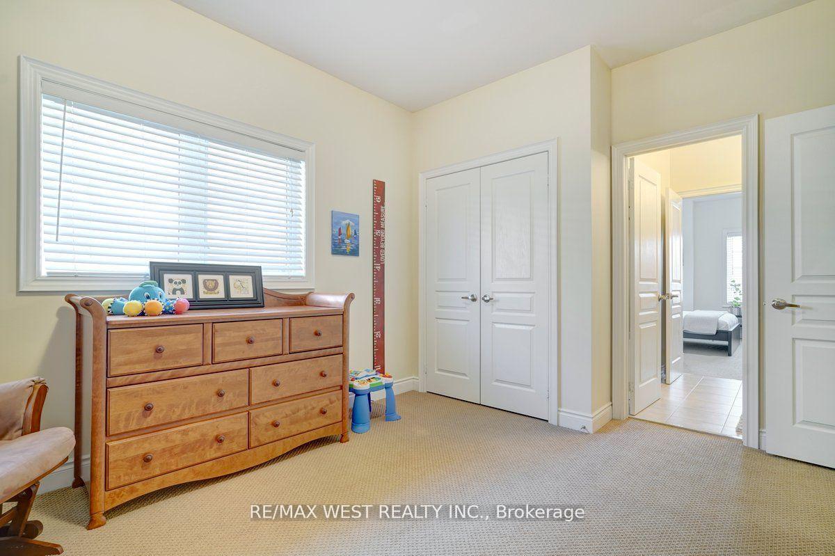 Photo 19 of 242 Marc Santi Boulevard, Vaughan, Patterson — HOMEH