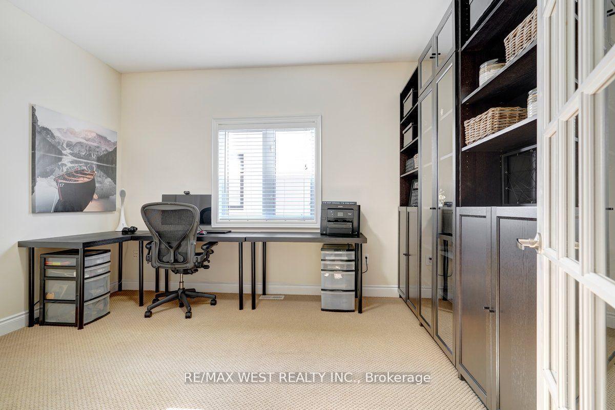 Photo 24 of 242 Marc Santi Boulevard, Vaughan, Patterson — HOMEH