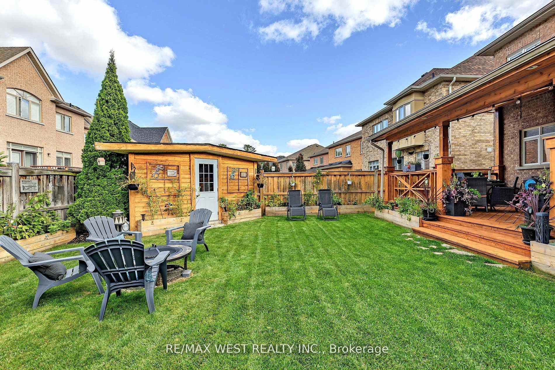 Photo 34 of 242 Marc Santi Boulevard, Vaughan, Patterson — HOMEH
