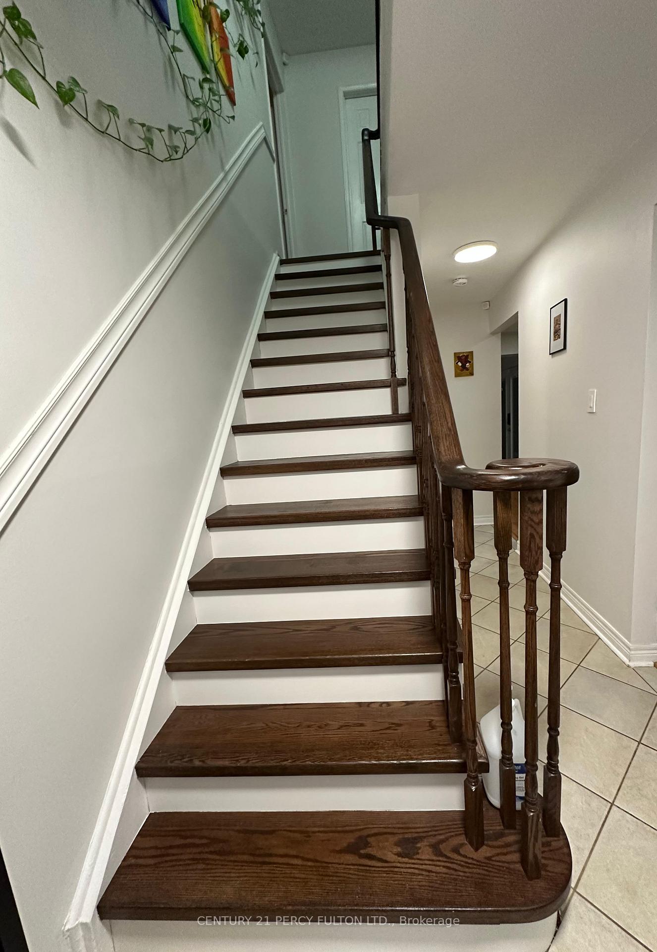 Photo 3 of 30 Harbord Crescent, Ajax, South West — HOMEH