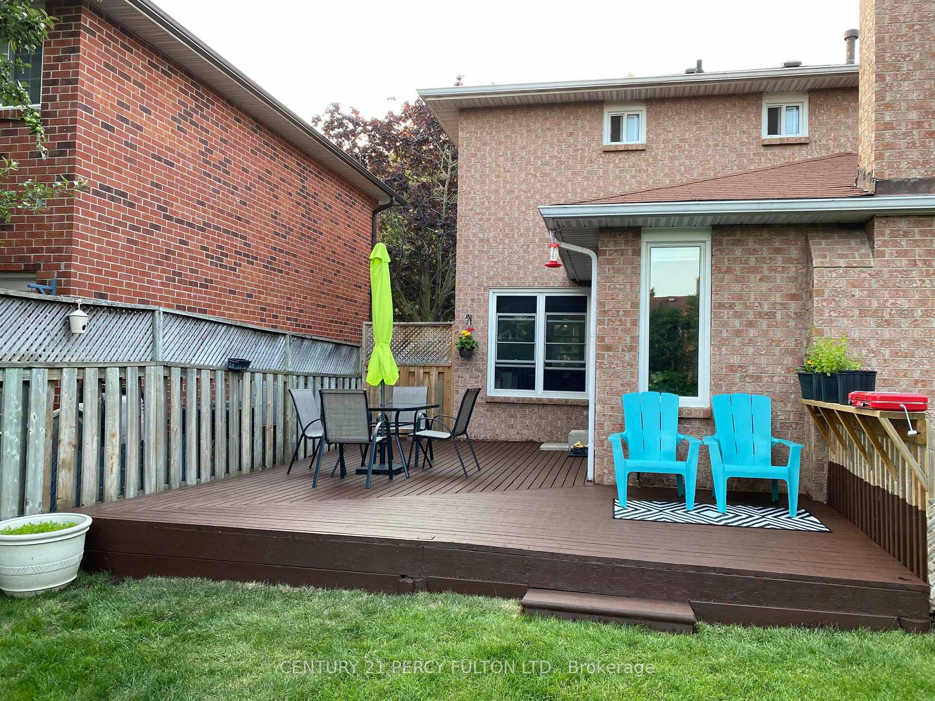 Photo 25 of 30 Harbord Crescent, Ajax, South West — HOMEH