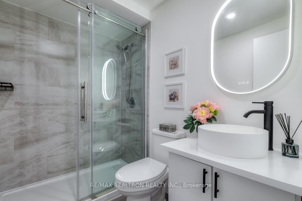 Photo 28 of 35 Miley Drive, Markham, Markville — HOMEH