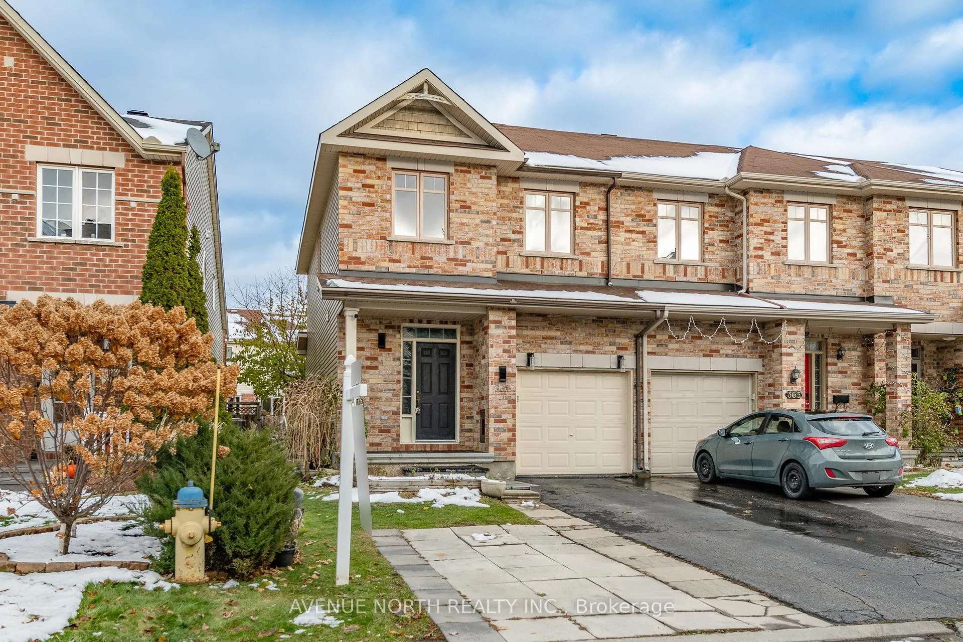 Photo 3 of 361 Royal Fern Way, Ottawa, Riverside South/Gloucester Glen — HOMEH