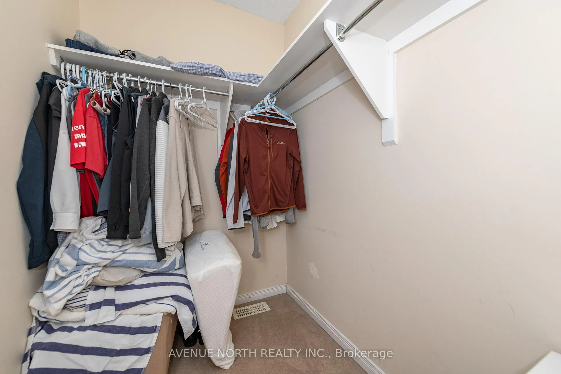 Photo 30 of 361 Royal Fern Way, Ottawa, Riverside South/Gloucester Glen — HOMEH
