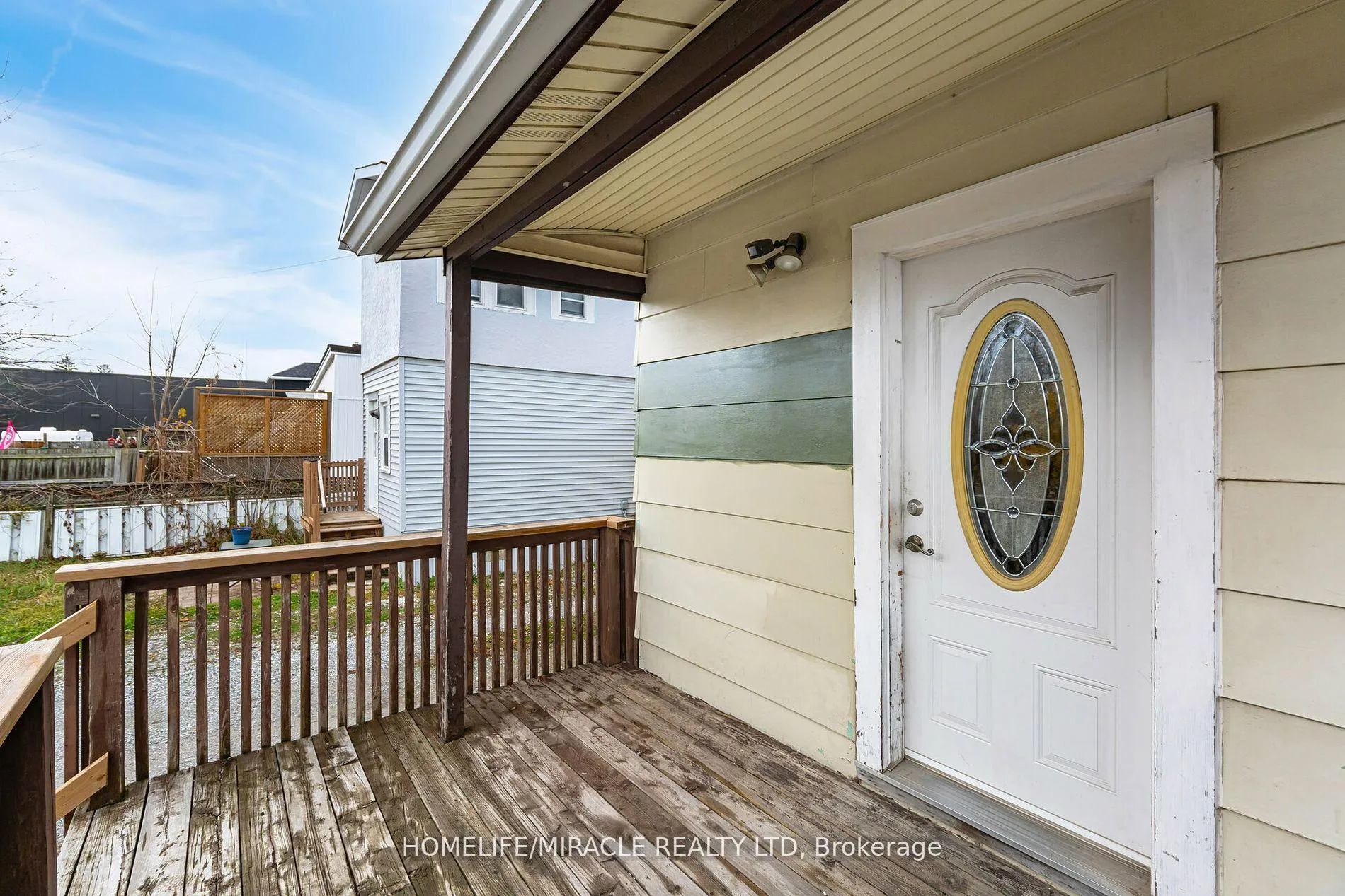 Photo 4 of 465 E Main Street, Welland, Lincoln/Crowland — HOMEH
