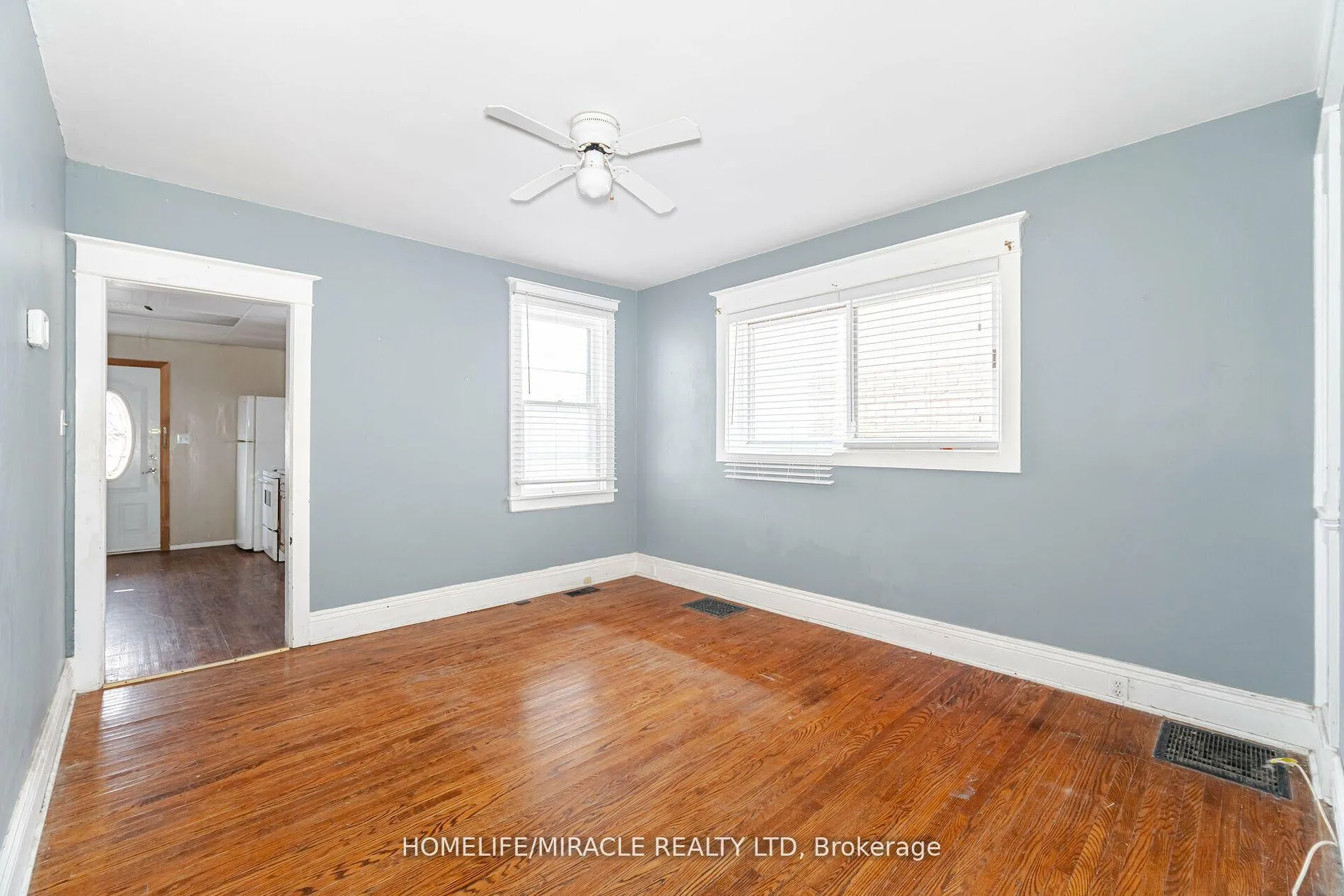 Photo 16 of 465 E Main Street, Welland, Lincoln/Crowland — HOMEH